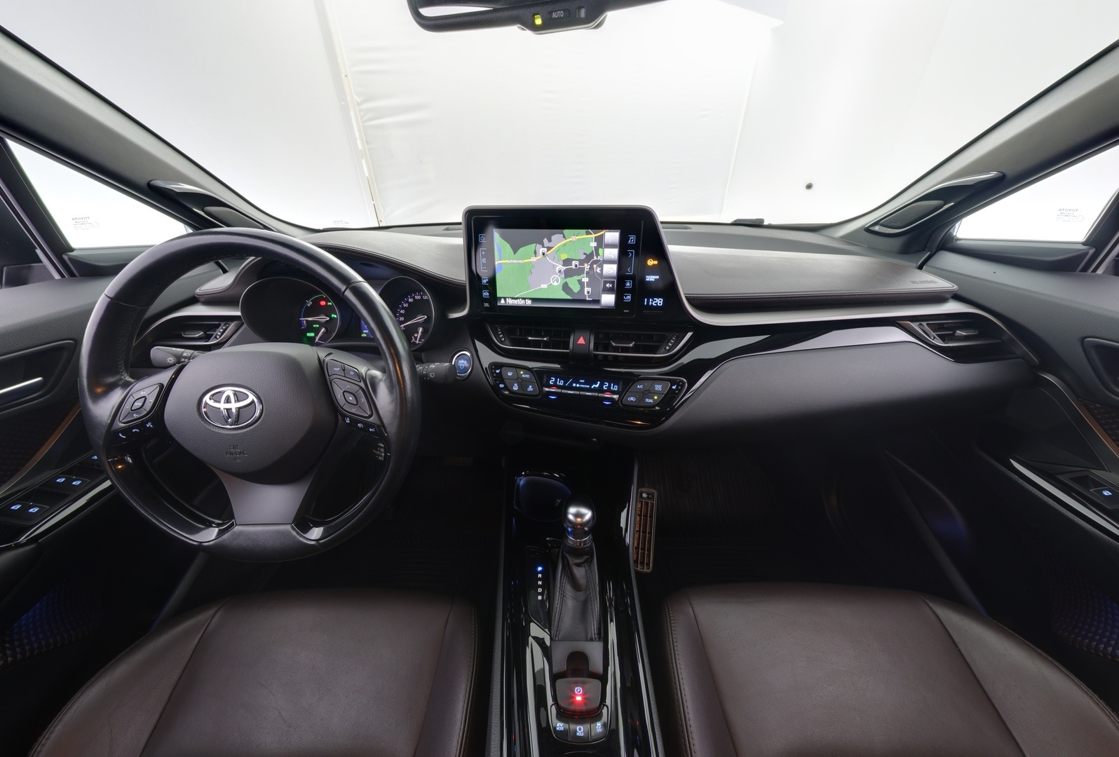 TOYOTA C-HR 2018