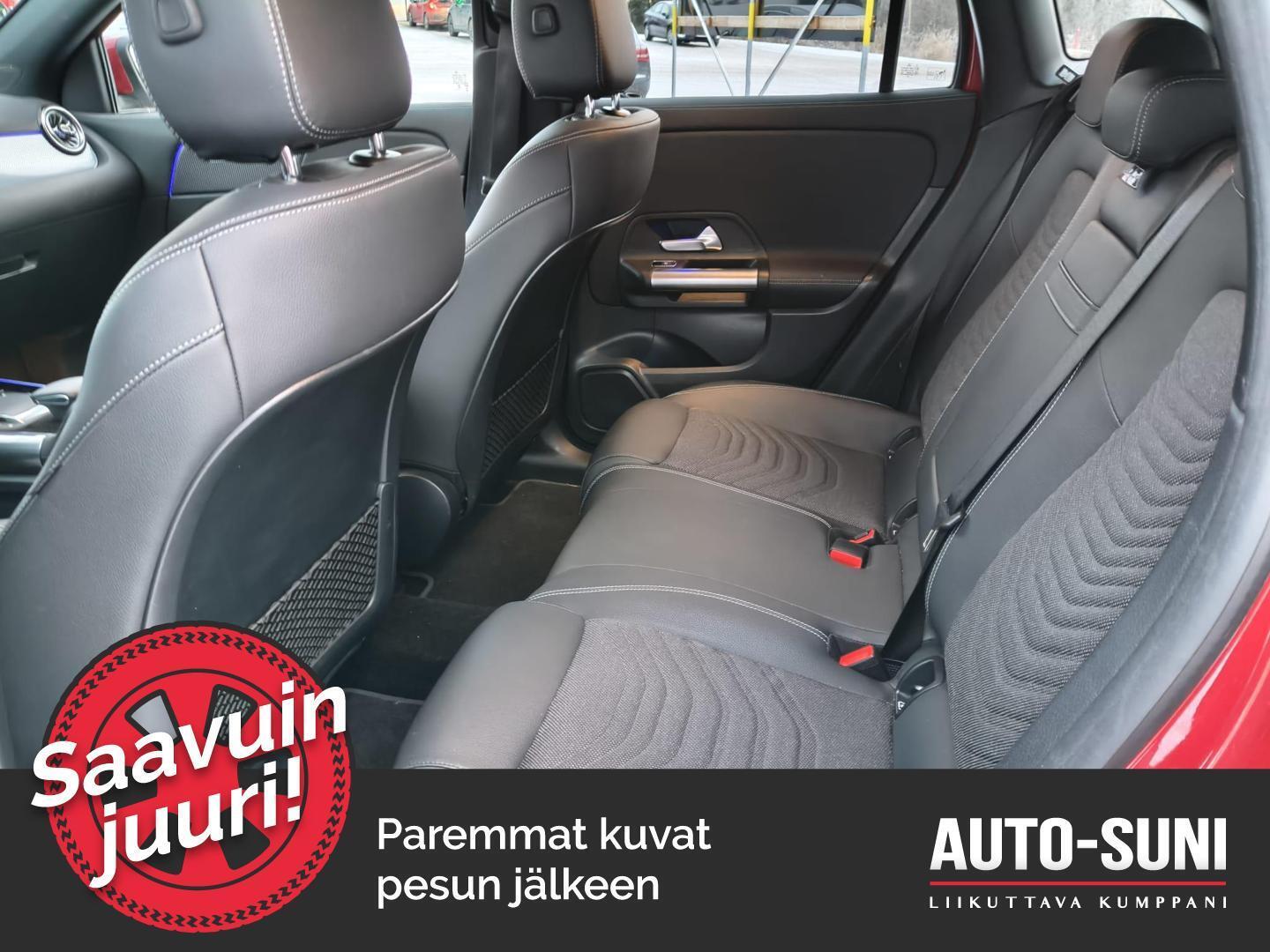 MERCEDES-BENZ EQA 2023