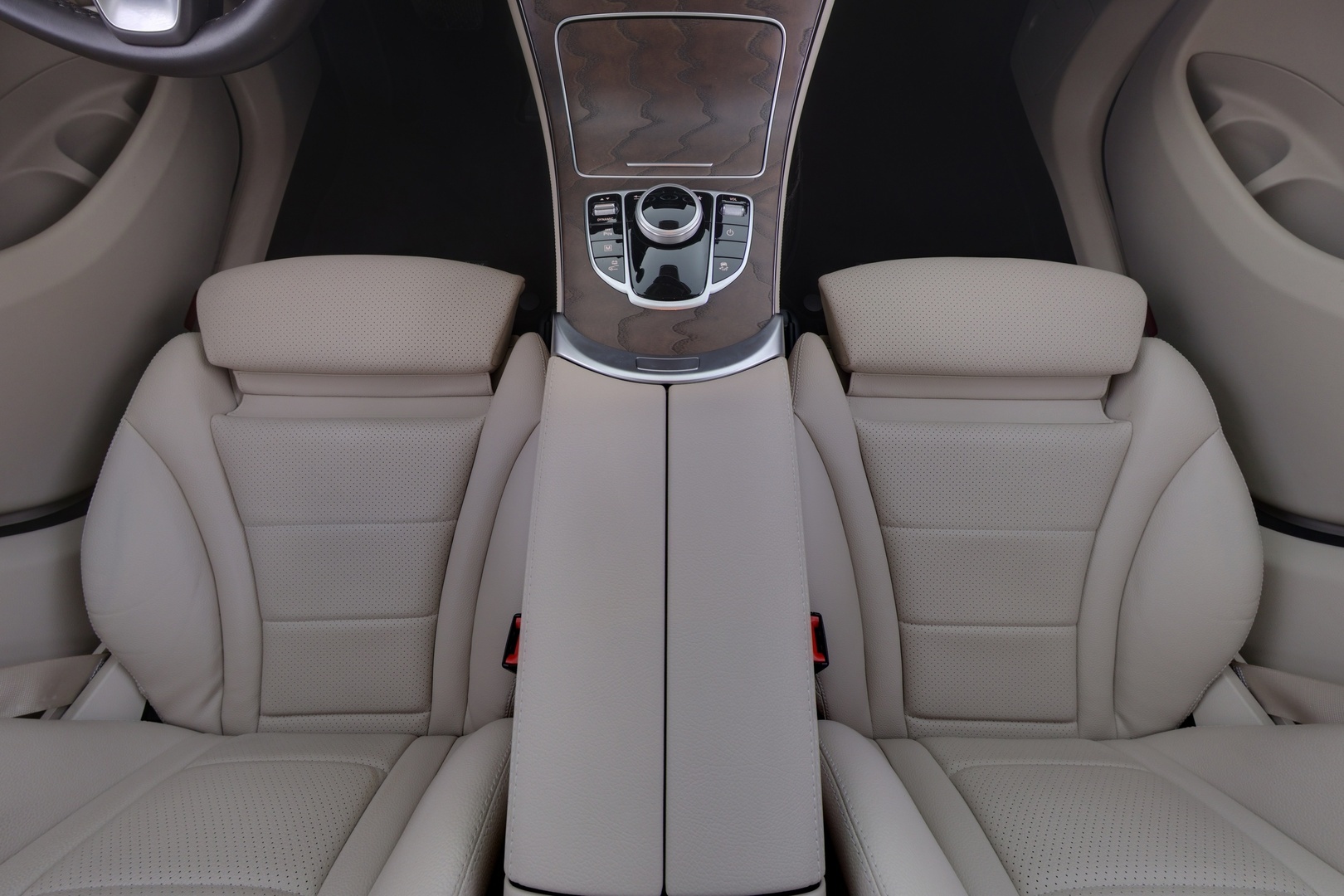 MERCEDES-BENZ GLC 2018