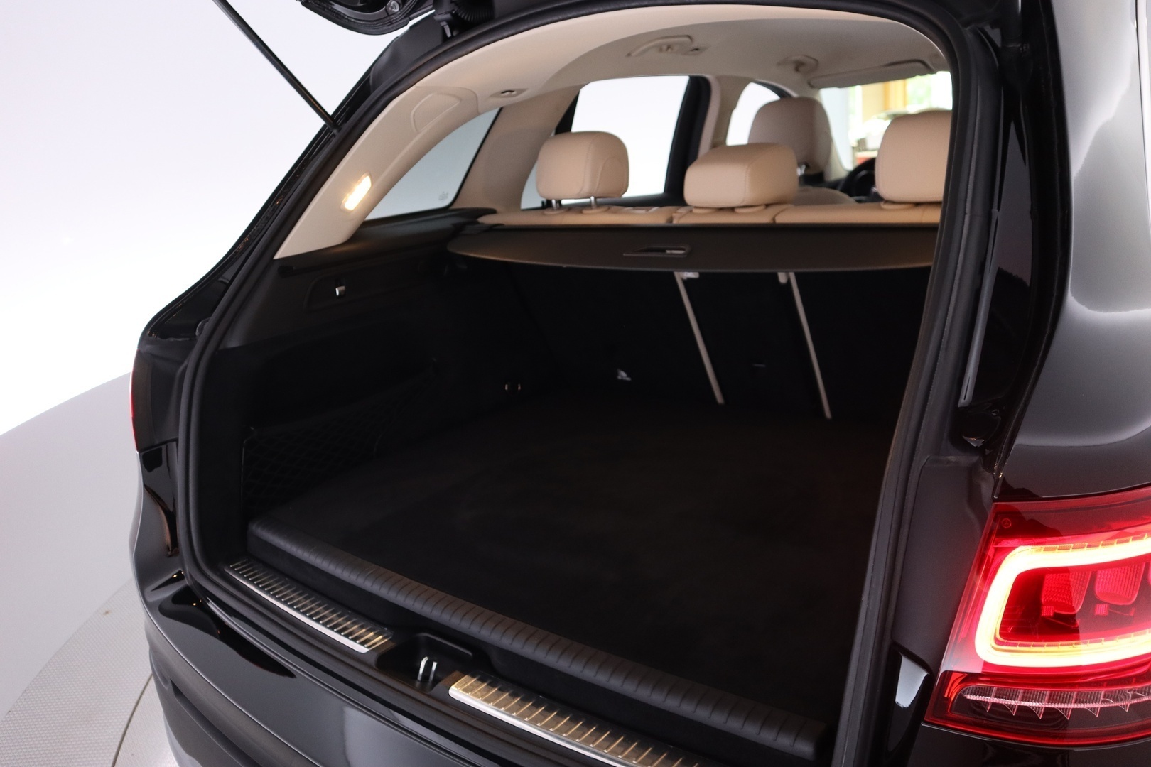 MERCEDES-BENZ GLC 2020