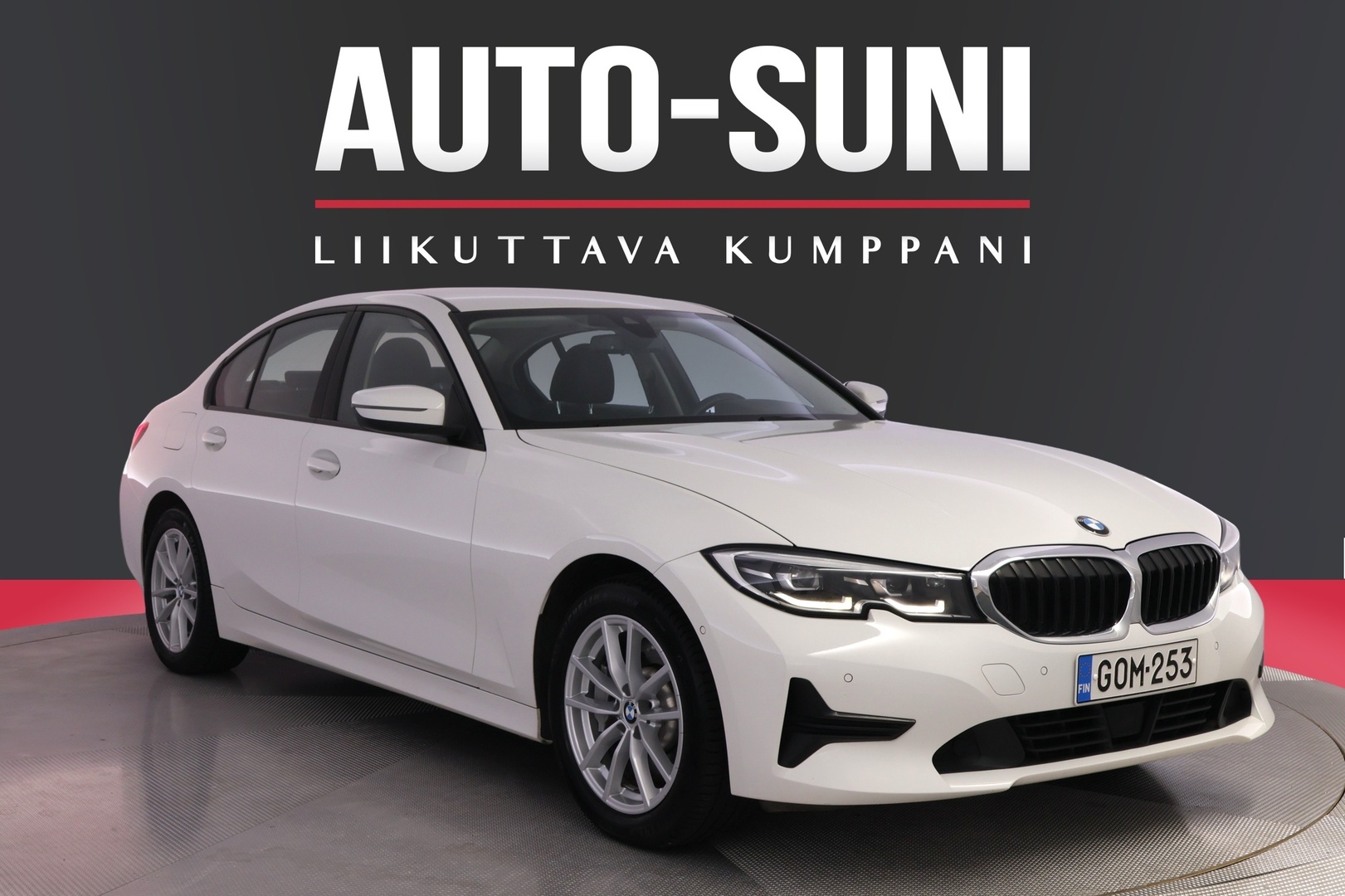 BMW 330 2022