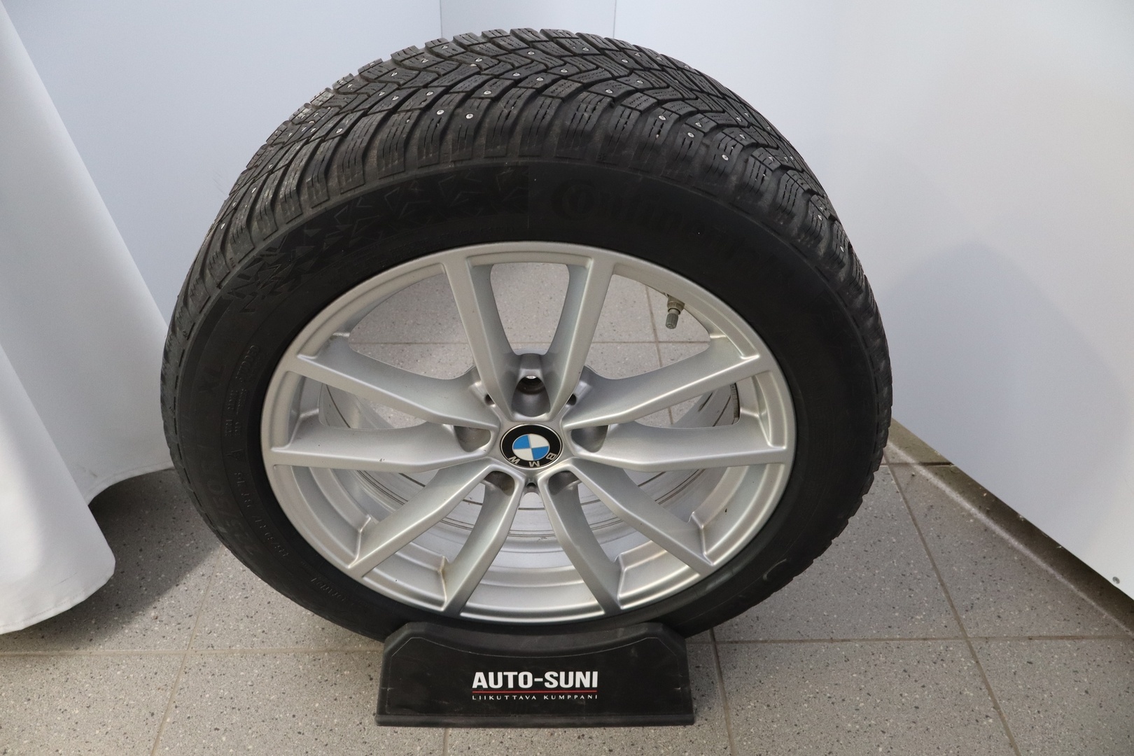 BMW 330 2022