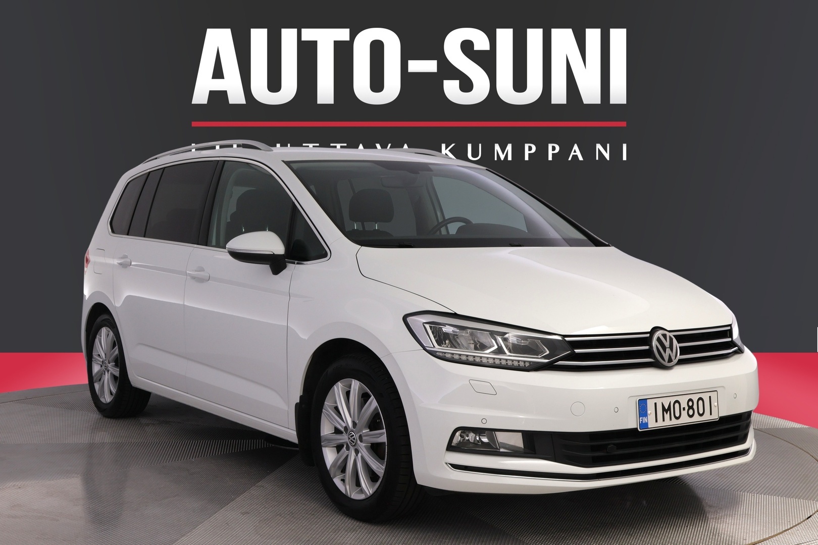VOLKSWAGEN Touran 1