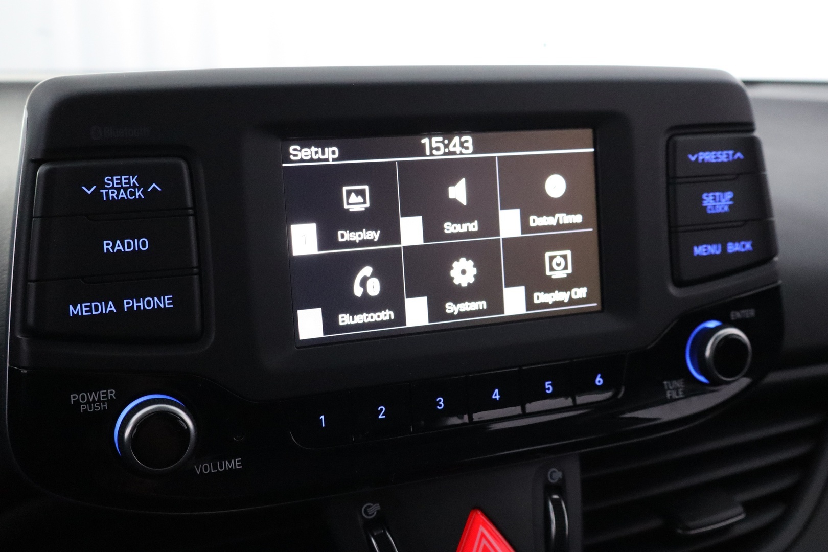 HYUNDAI i30 Hatchback 16