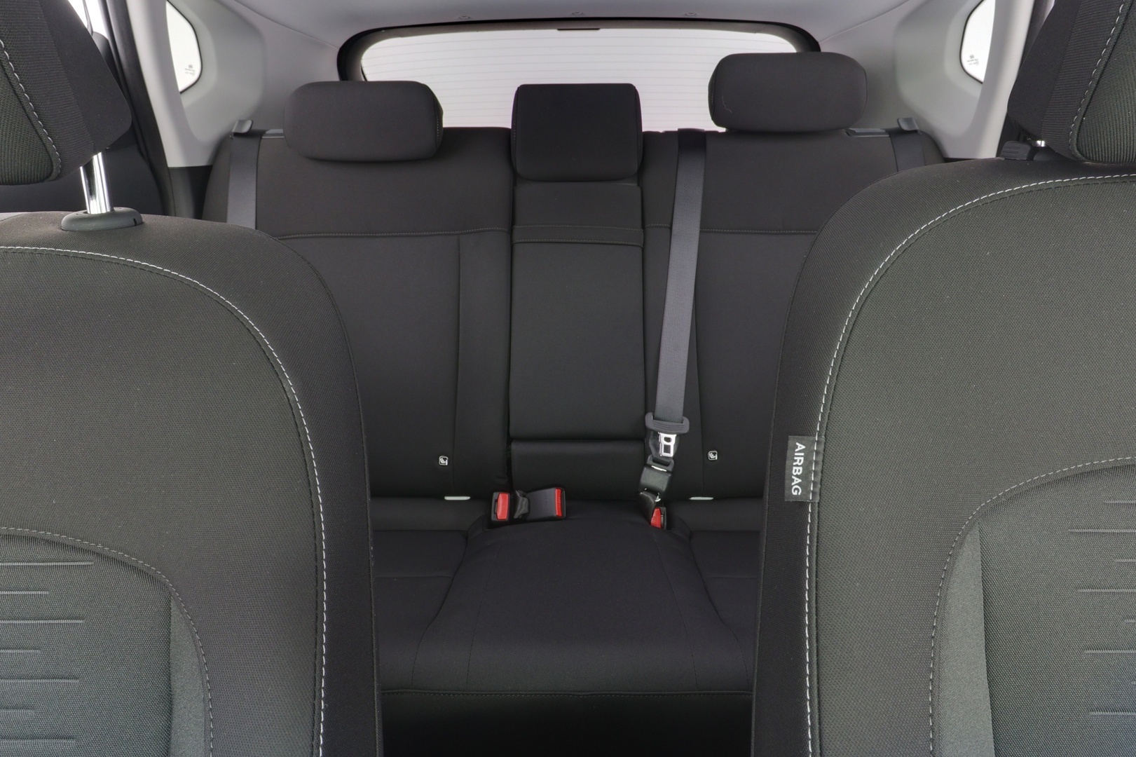 HYUNDAI KONA Electric 8