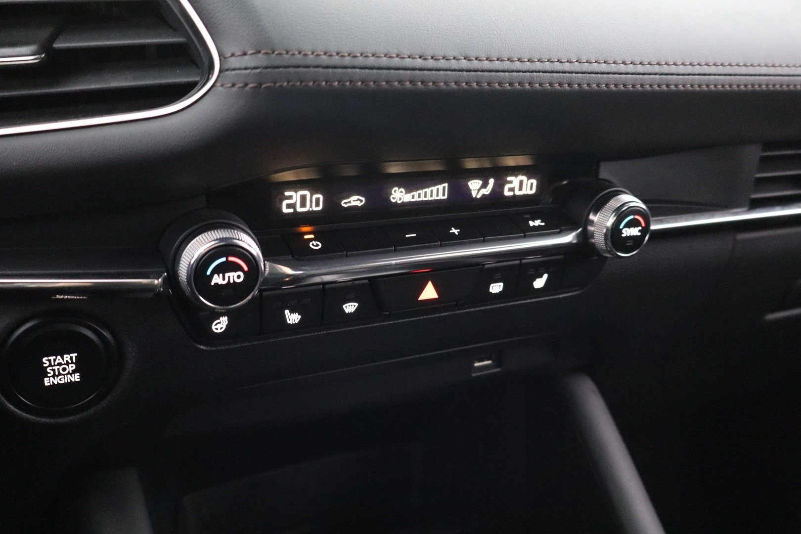 MAZDA Mazda3 2021