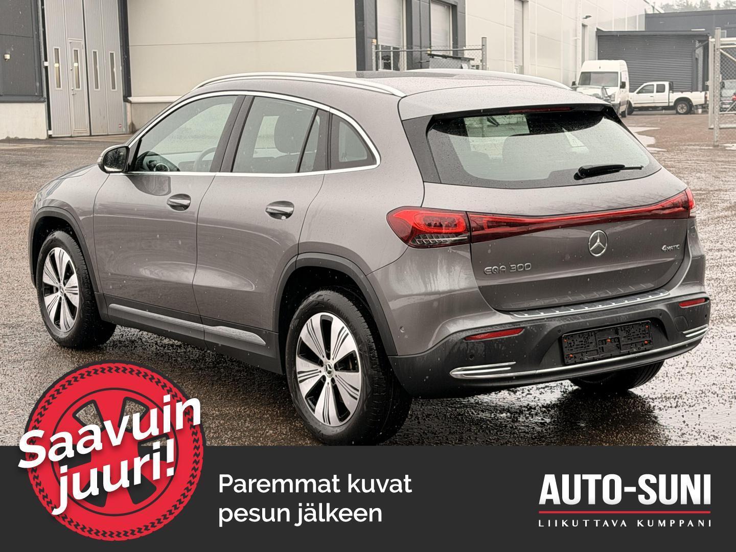 MERCEDES-BENZ EQA 2023