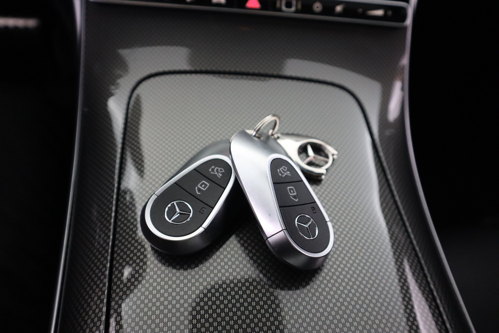 MERCEDES-BENZ C 2022