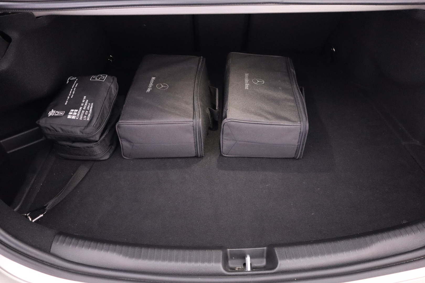 MERCEDES-BENZ C 2022