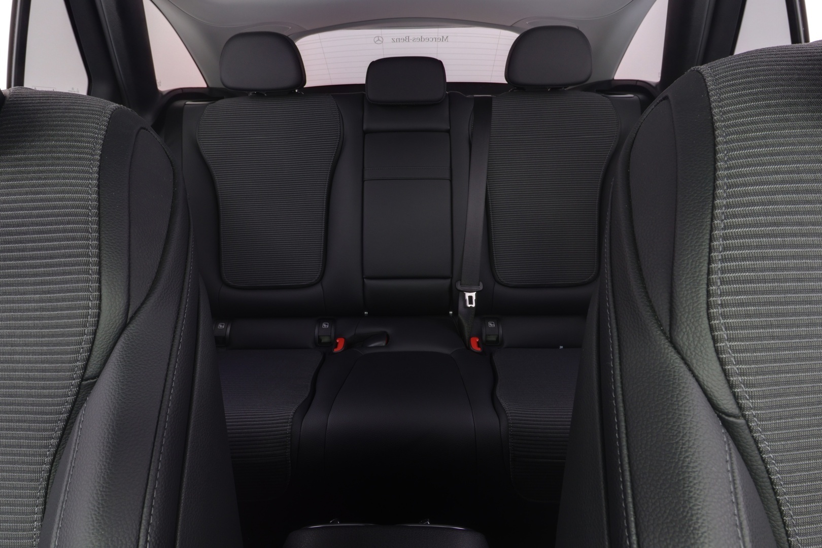 MERCEDES-BENZ GLC 2023