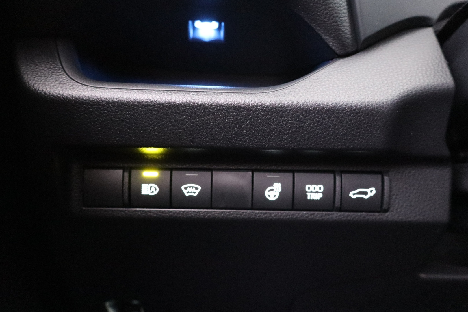 TOYOTA RAV4 Plug-in 2025