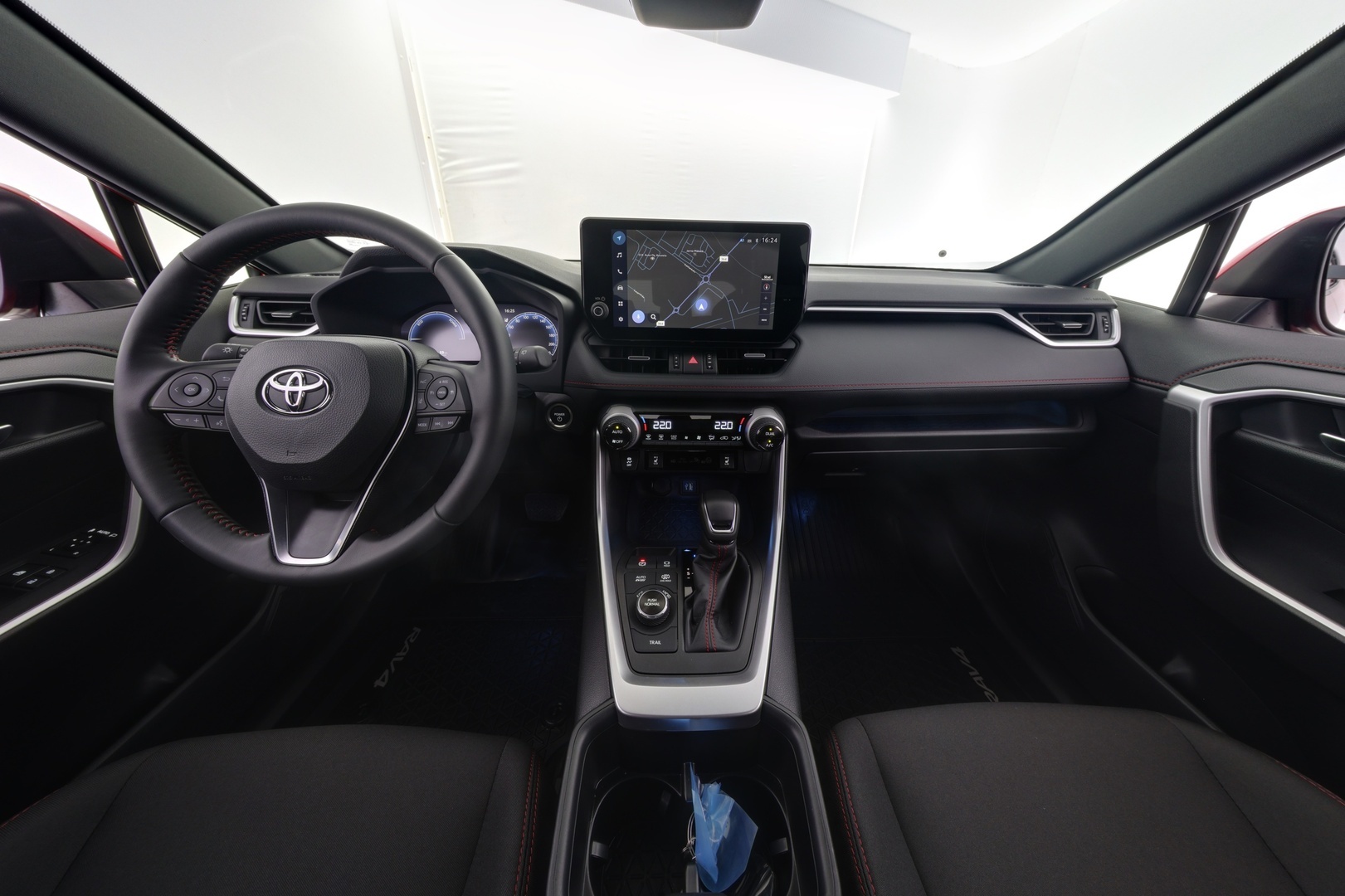 TOYOTA RAV4 Plug-in 2025