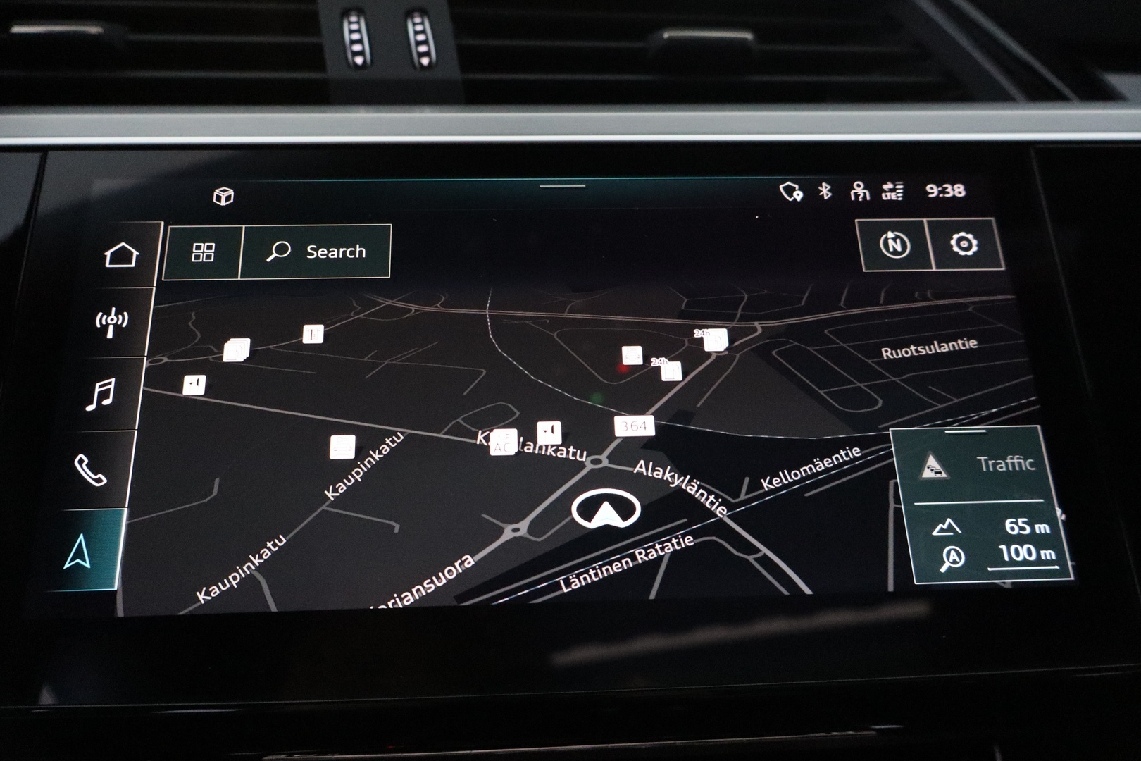 AUDI e-tron 17