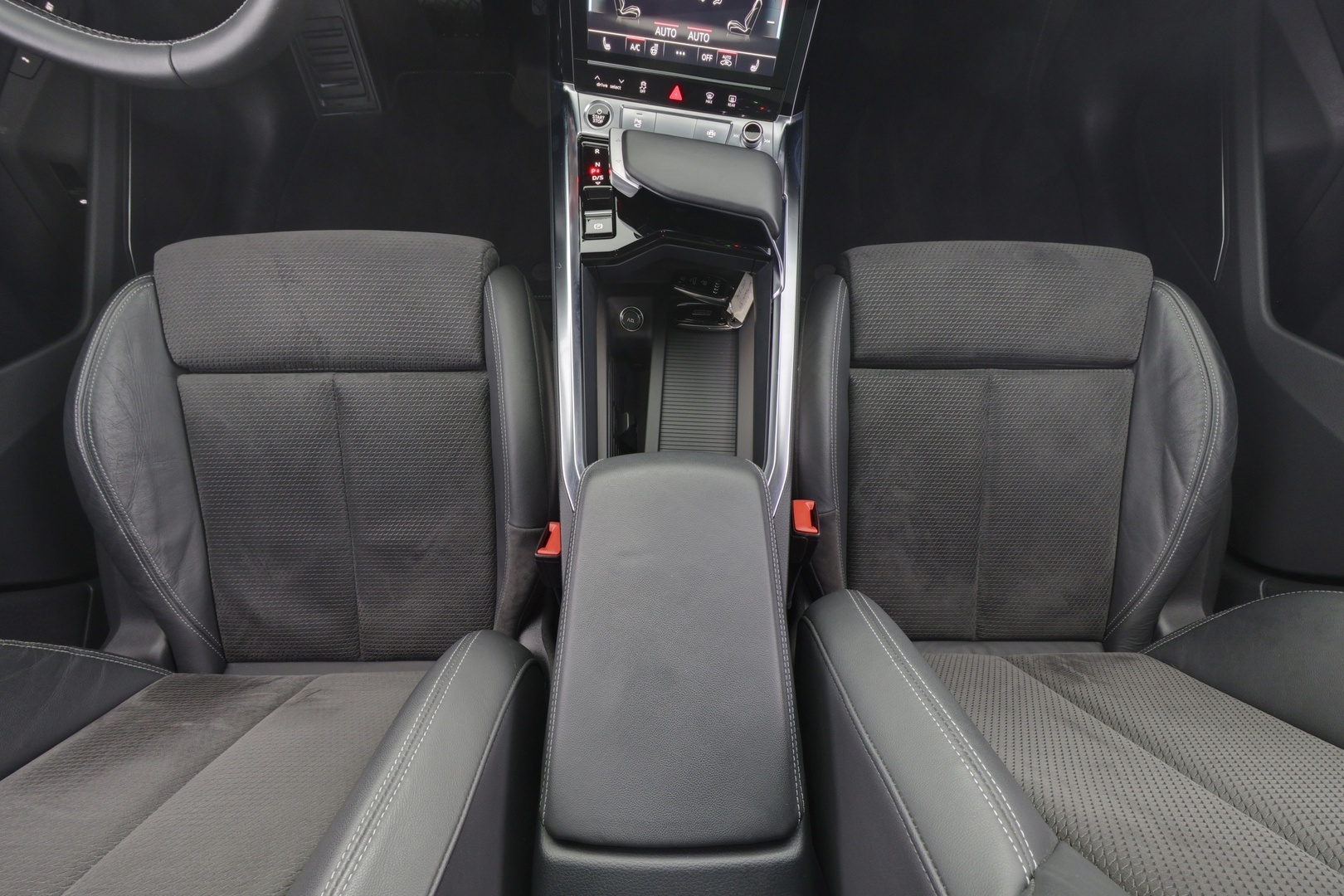 AUDI e-tron 9