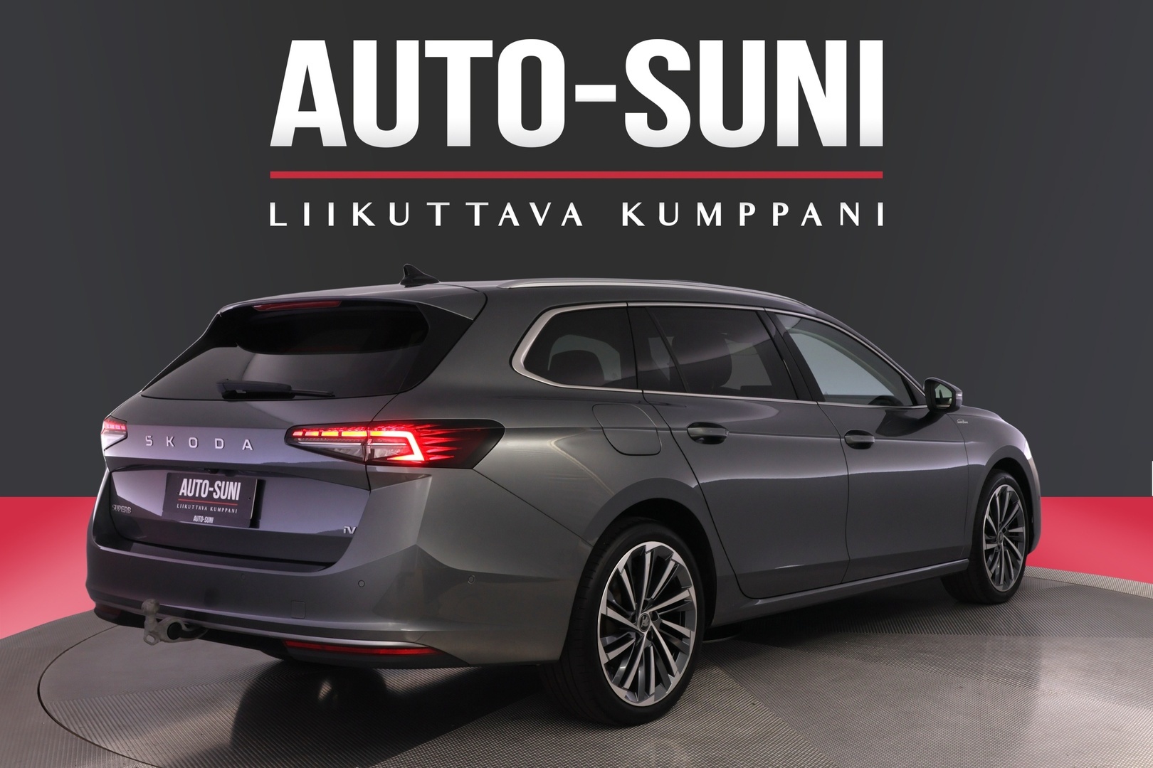 SKODA Superb 2025