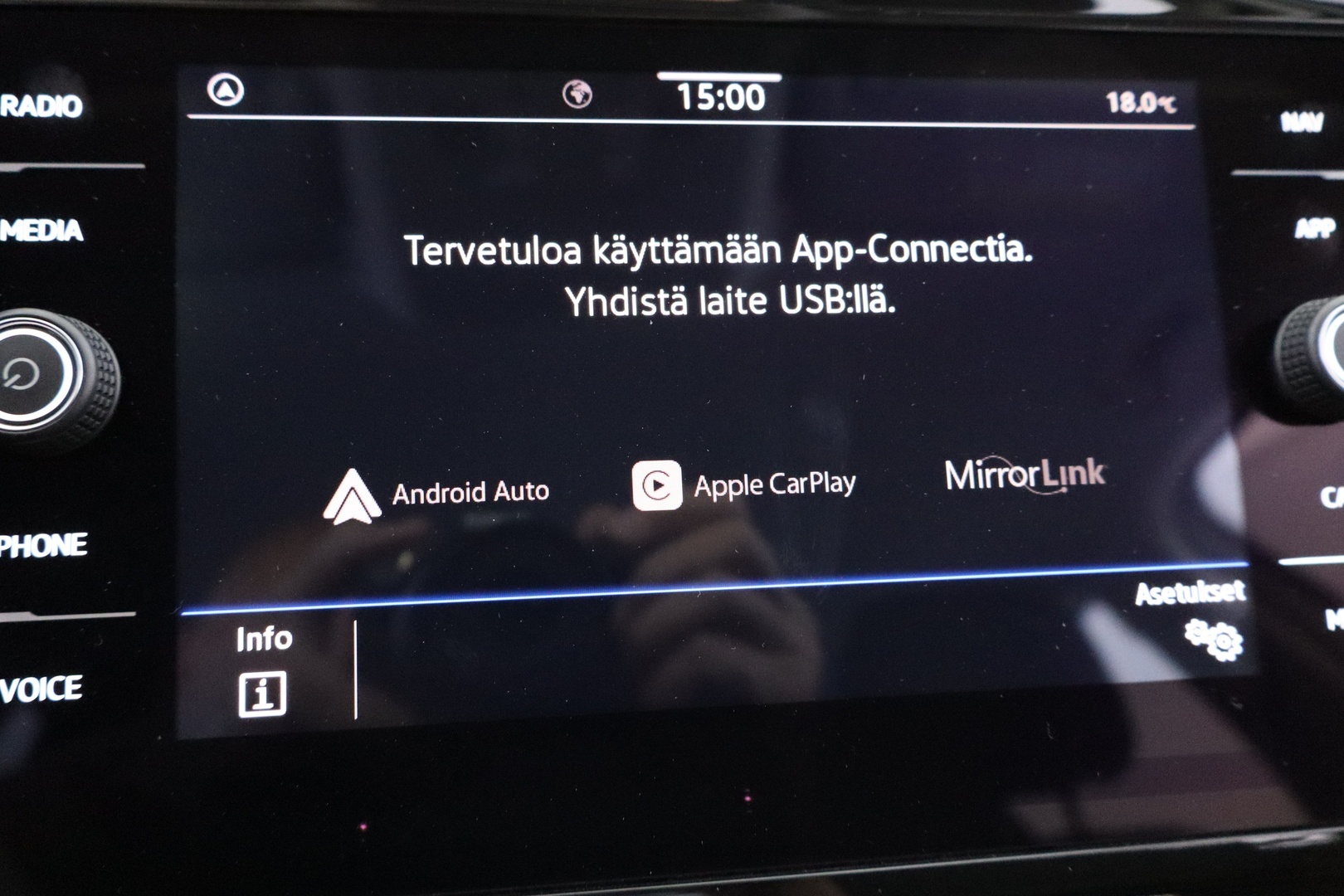 VOLKSWAGEN Passat 2019