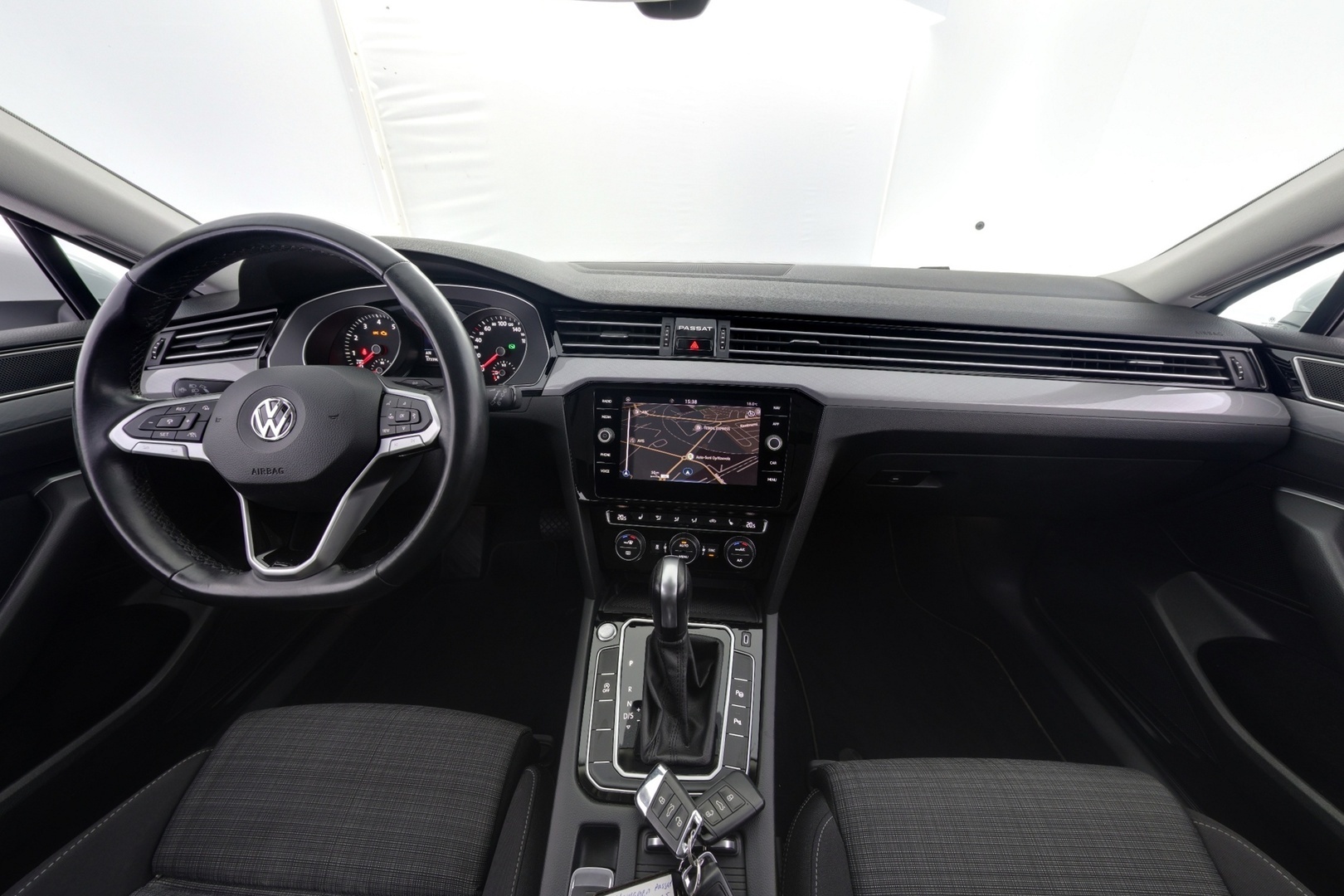 VOLKSWAGEN Passat 2019