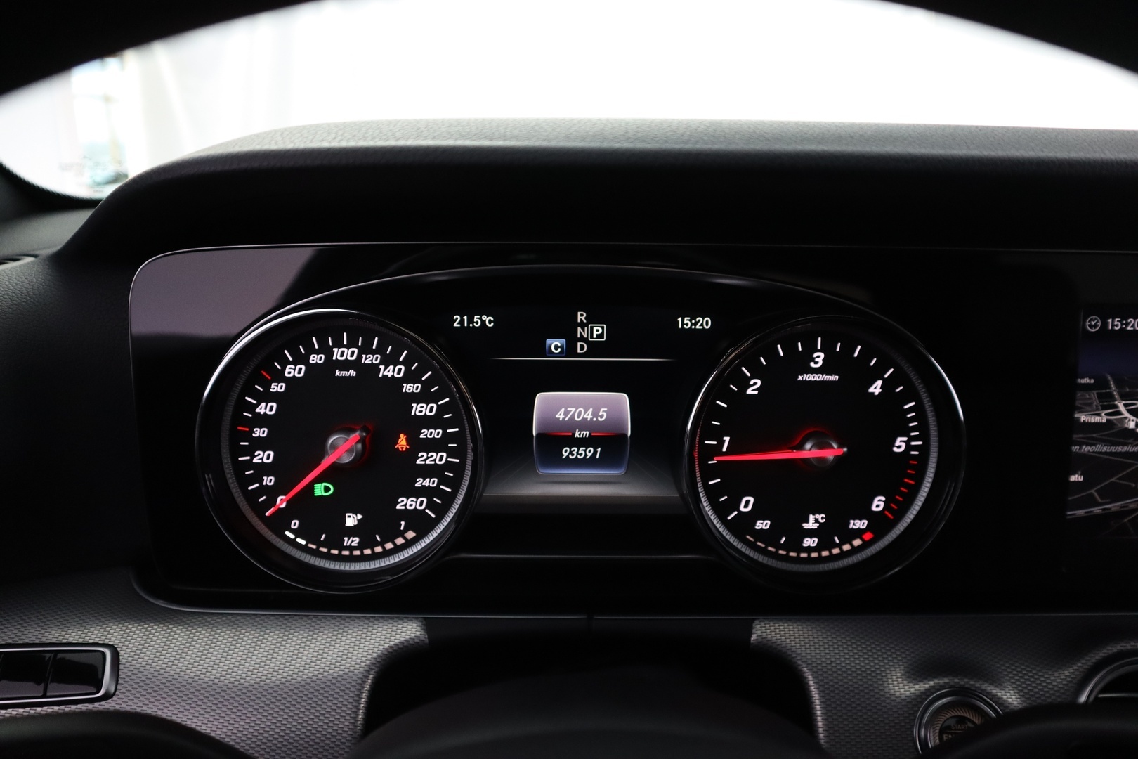 MERCEDES-BENZ E 2017