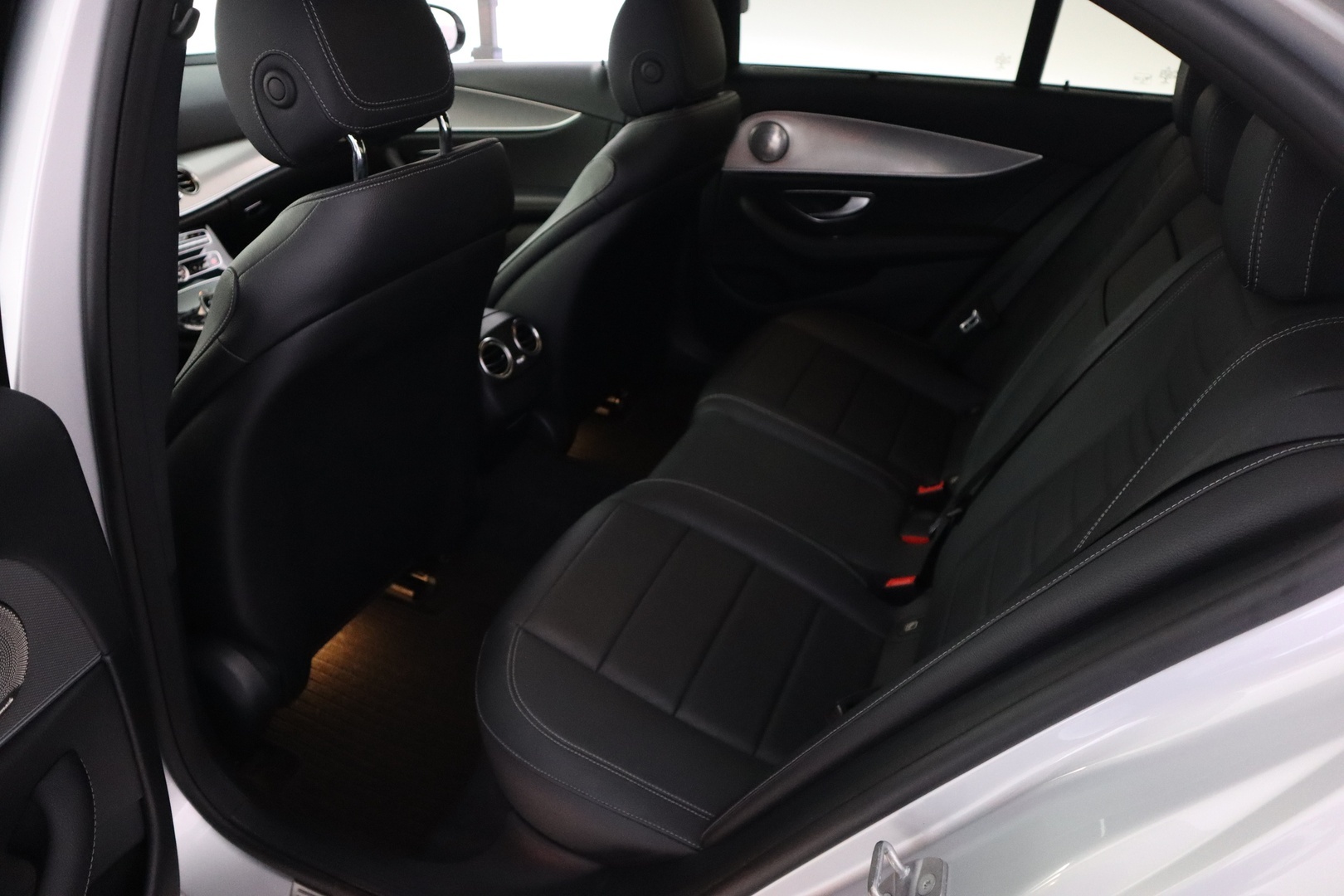 MERCEDES-BENZ E 2017