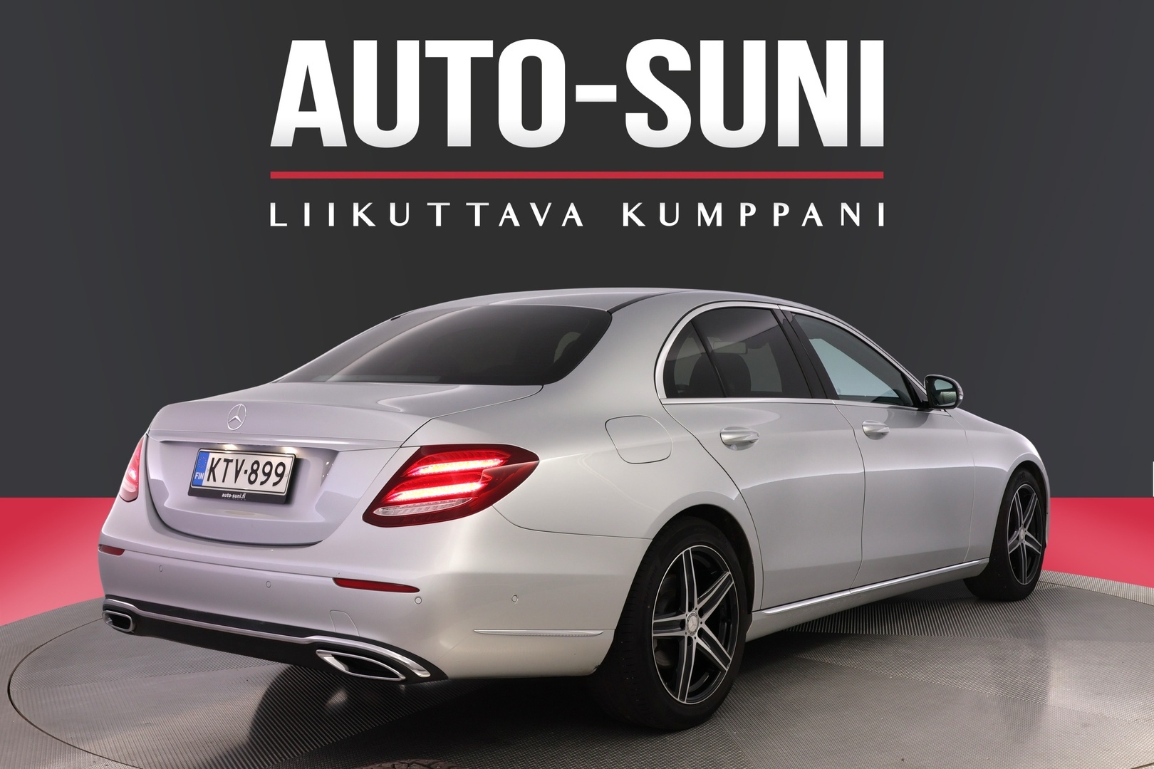 MERCEDES-BENZ E 2017