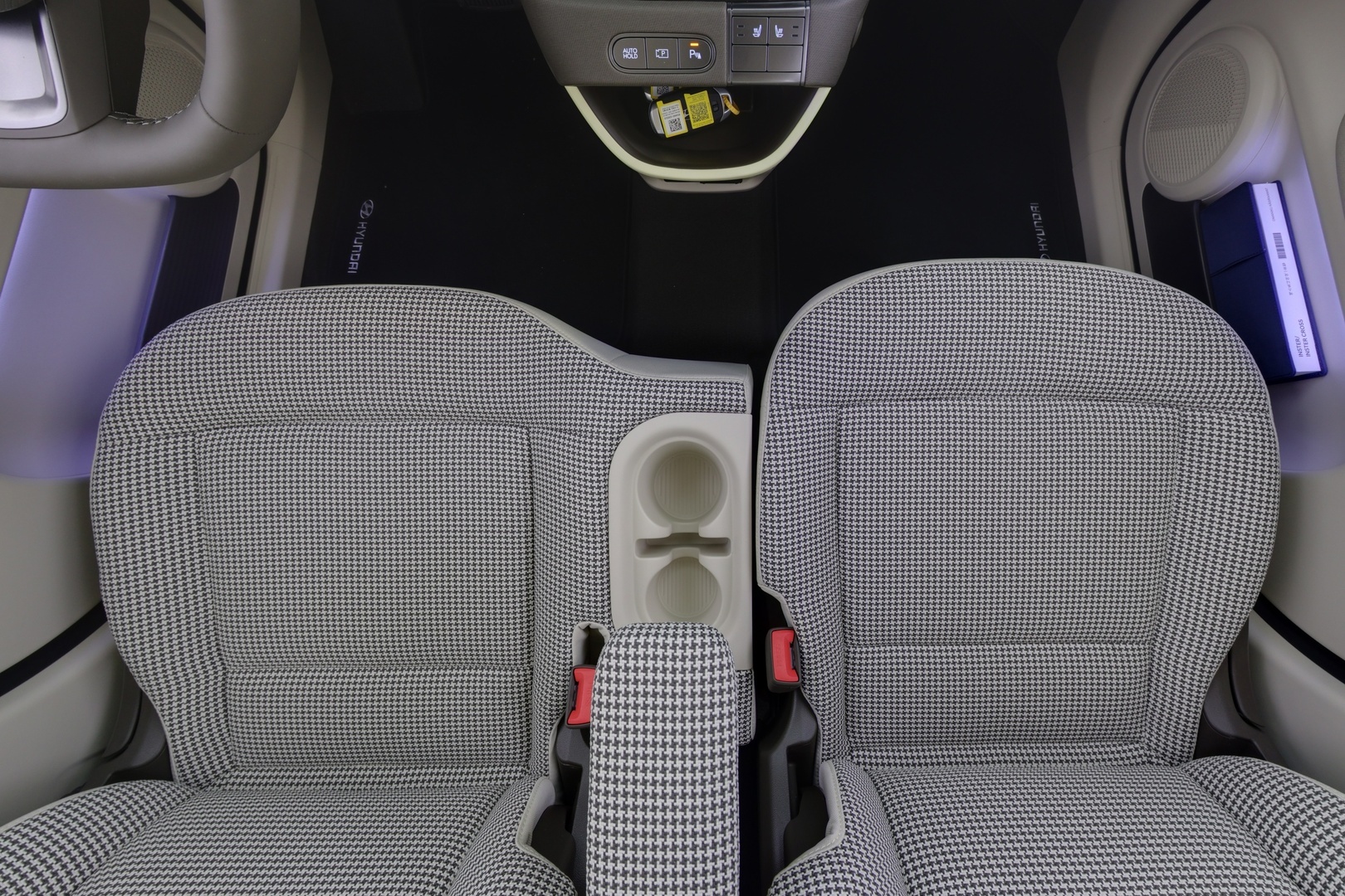 HYUNDAI INSTER 2026