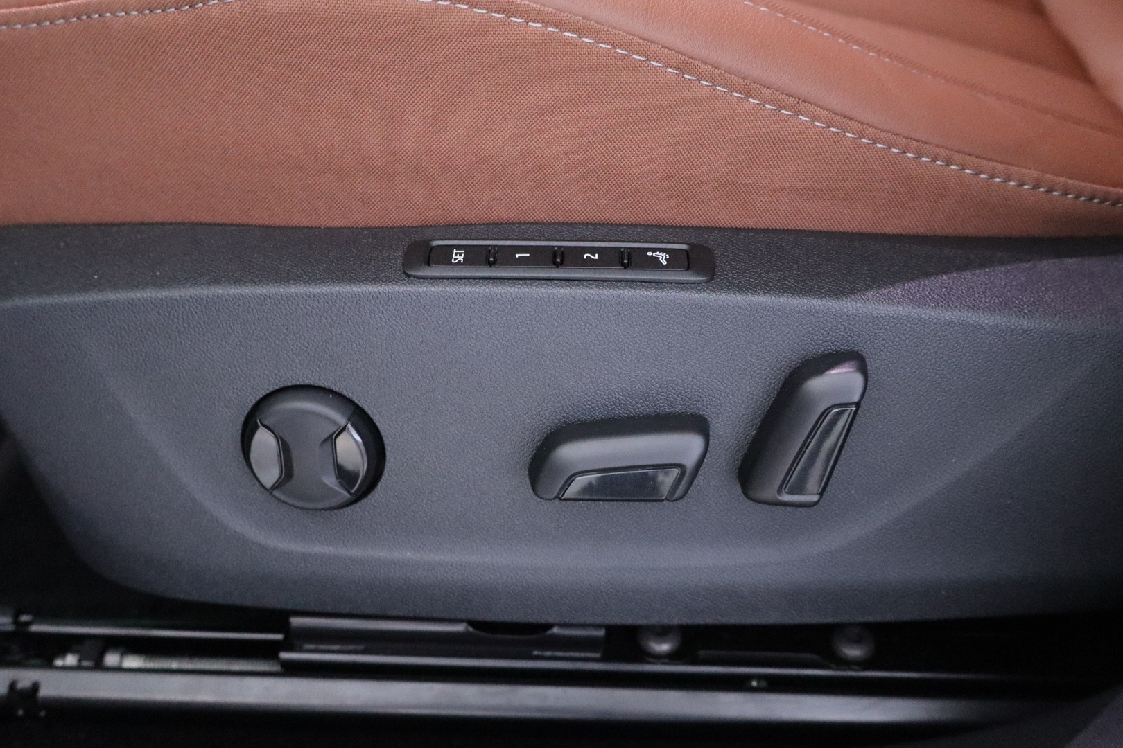 SKODA Enyaq 2026