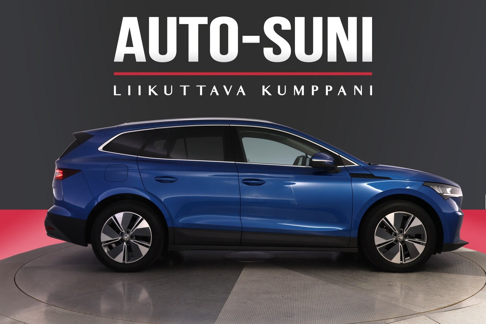 SKODA Enyaq 2023