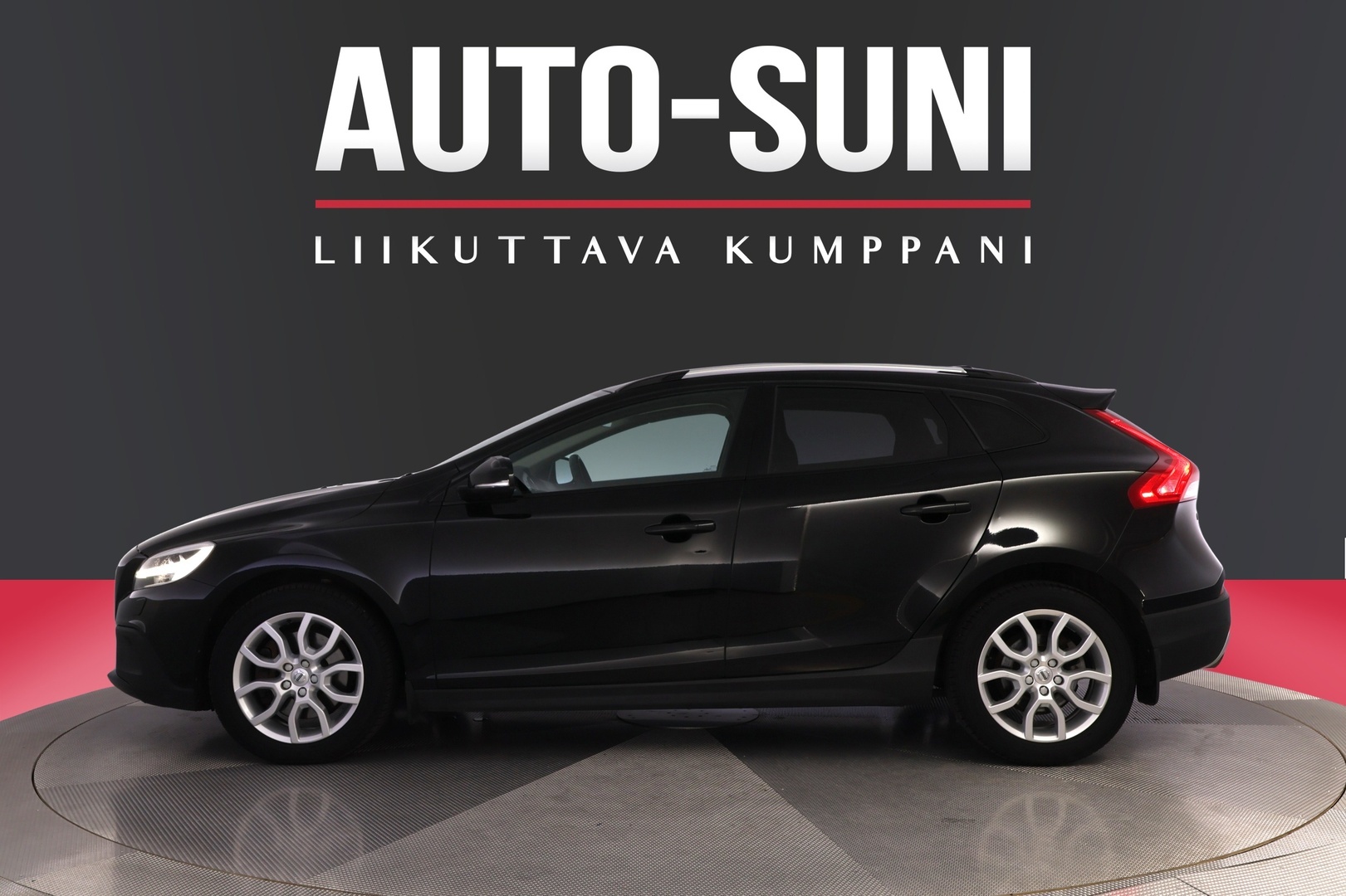 VOLVO V40 Cross Country 2017