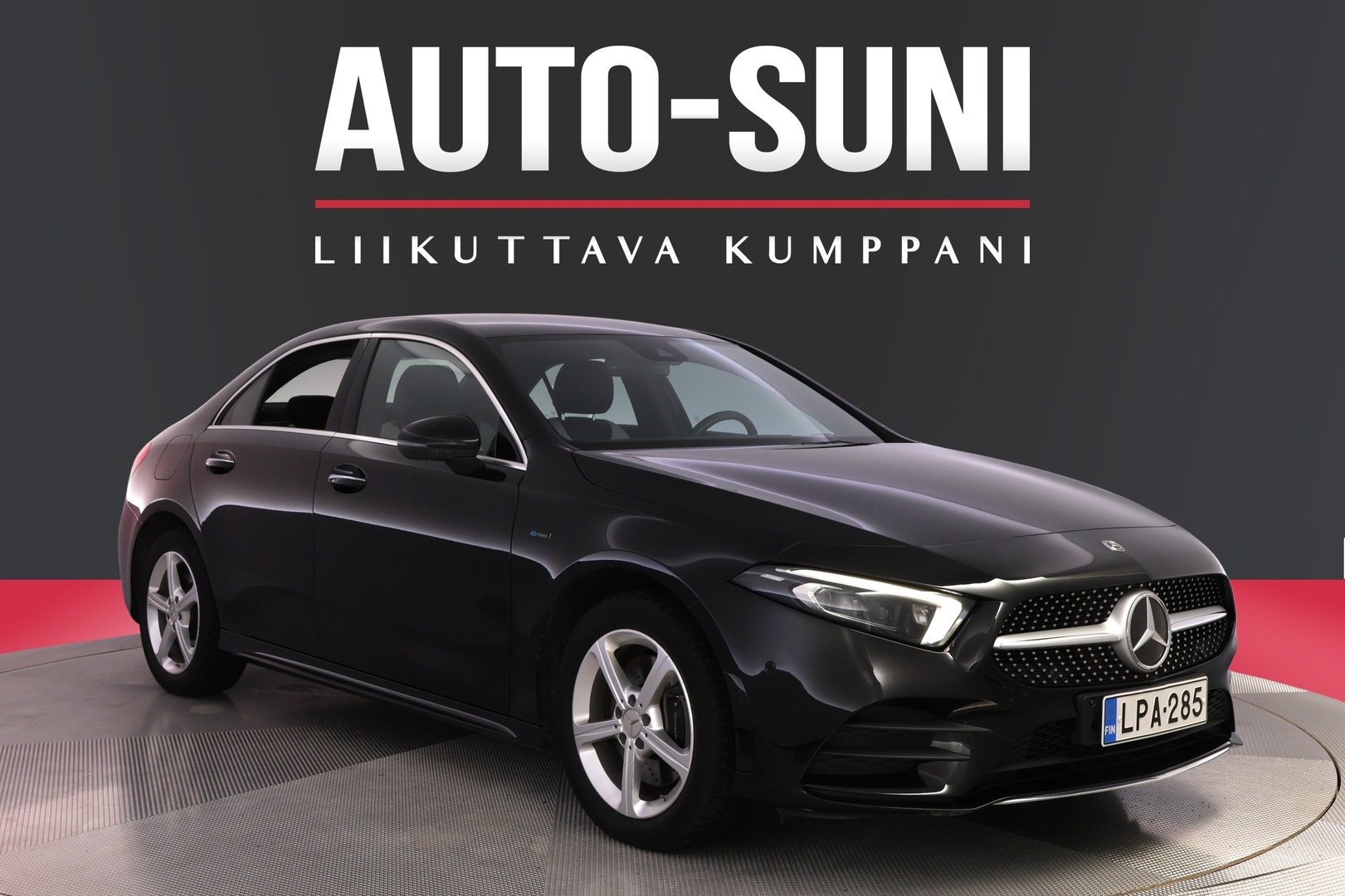 MERCEDES-BENZ A 2020