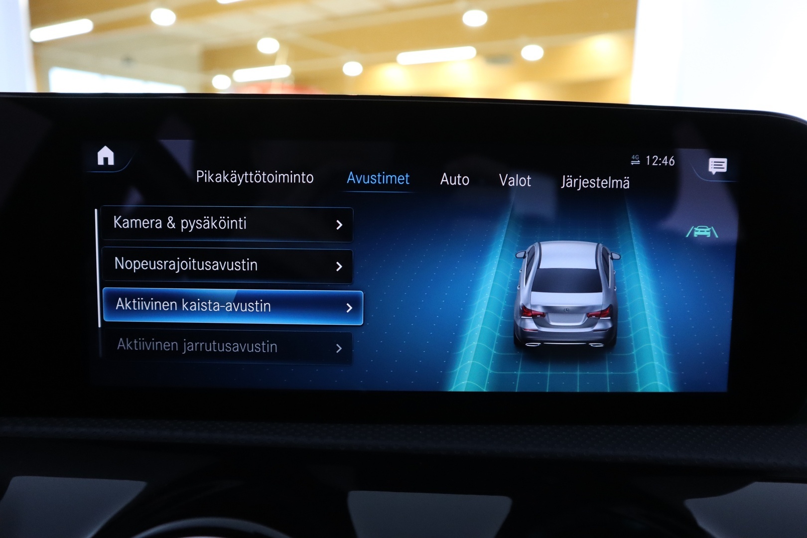 MERCEDES-BENZ A 2020