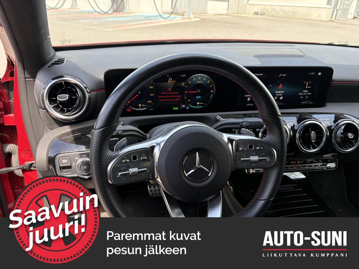 MERCEDES-BENZ A 2021