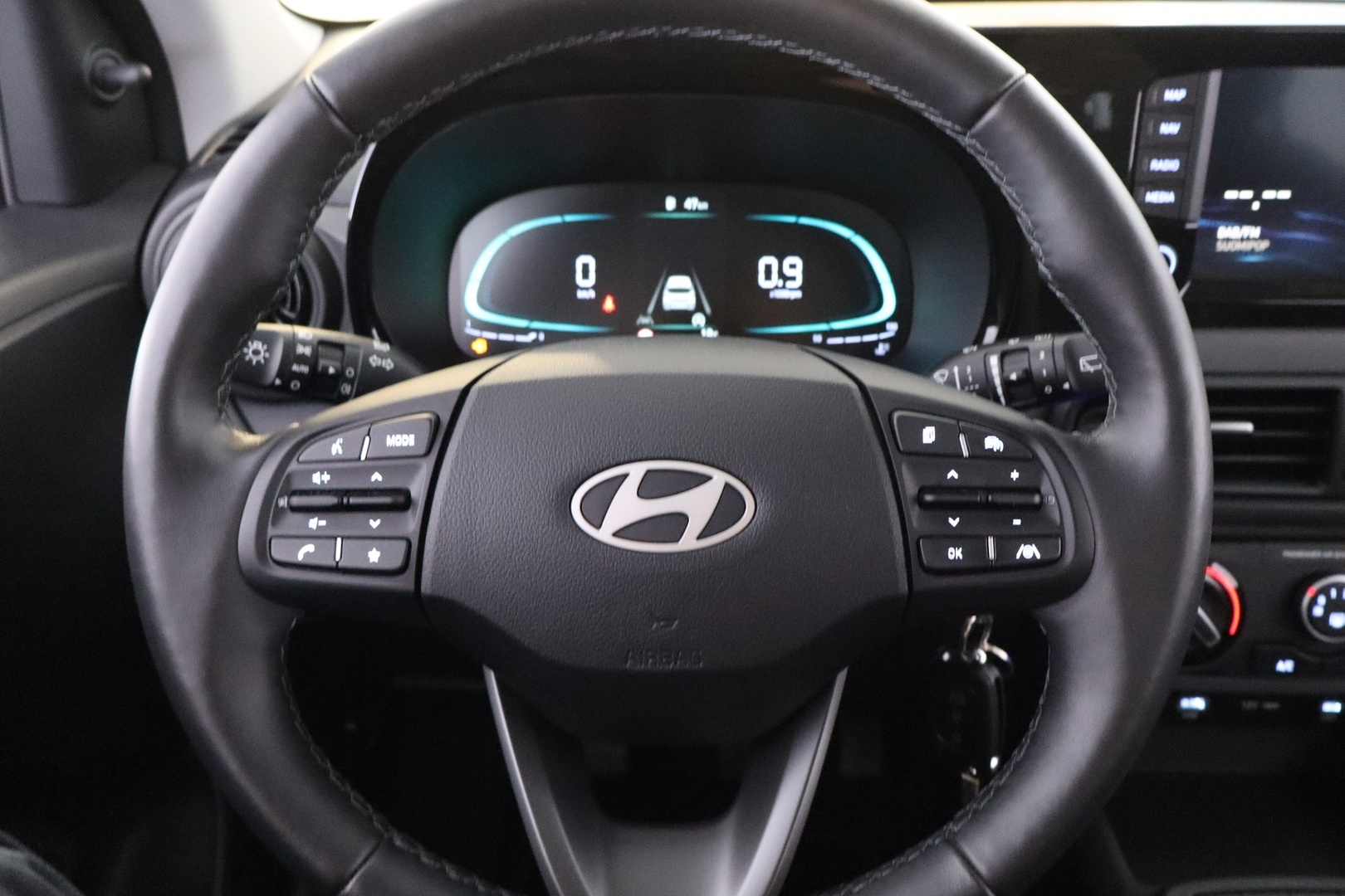 HYUNDAI i10 2025