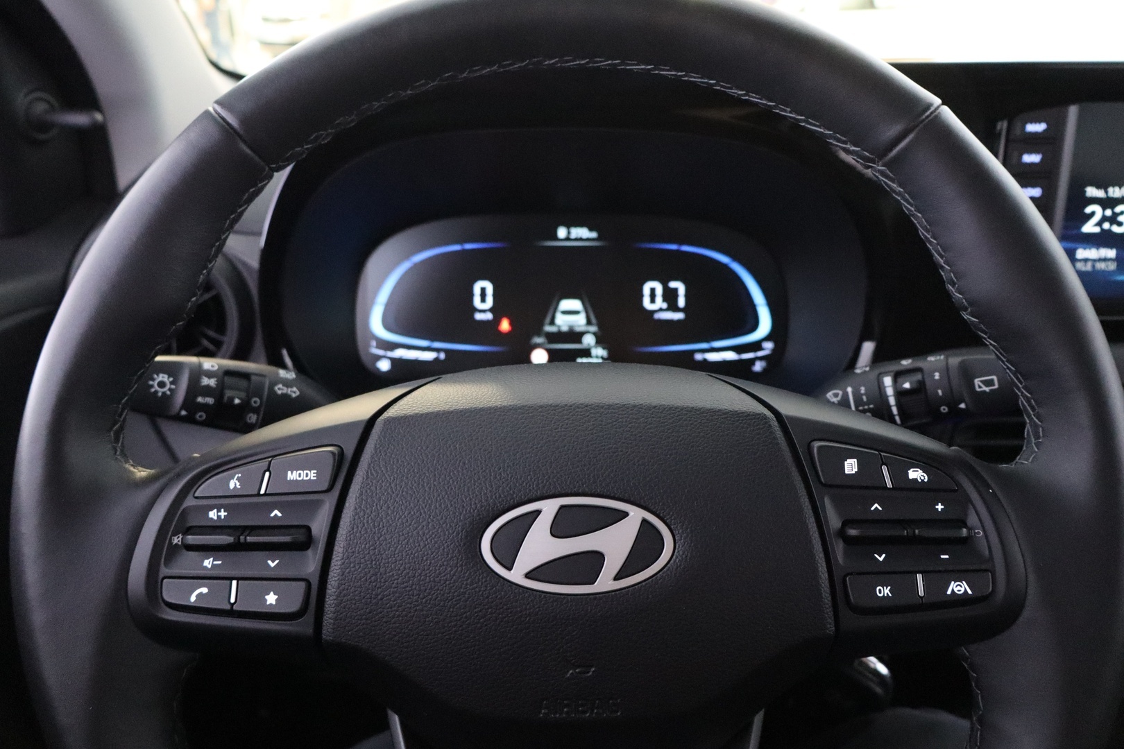 HYUNDAI i10 2025