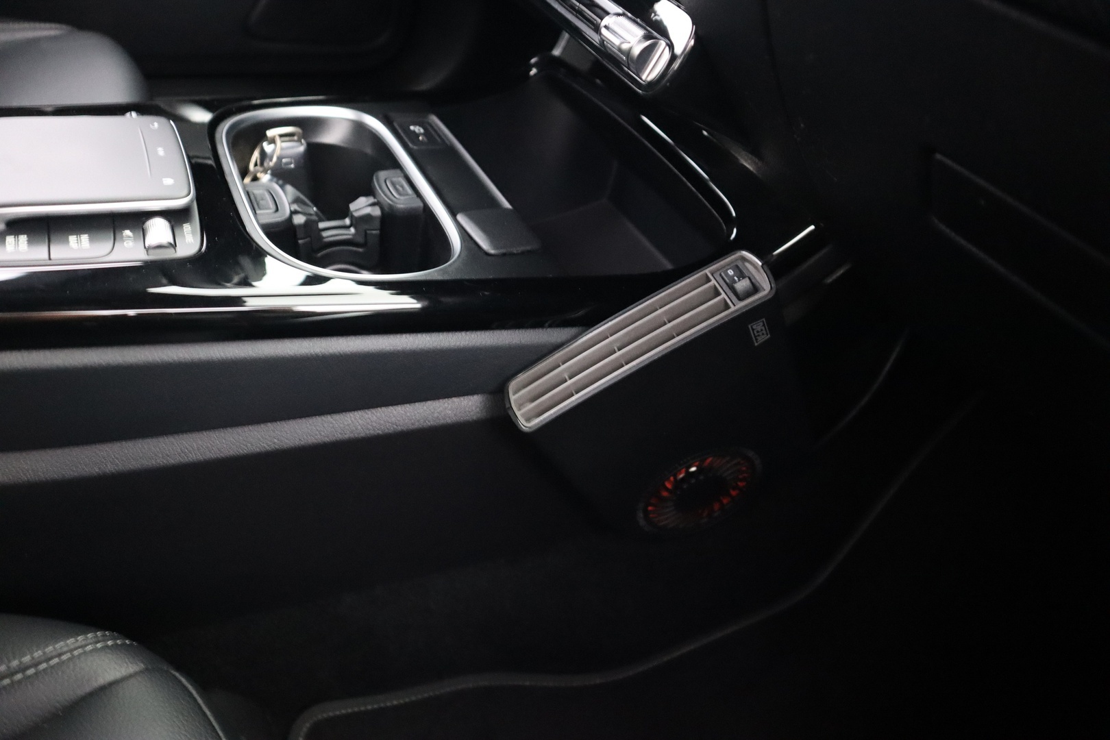 MERCEDES-BENZ CLA 2022