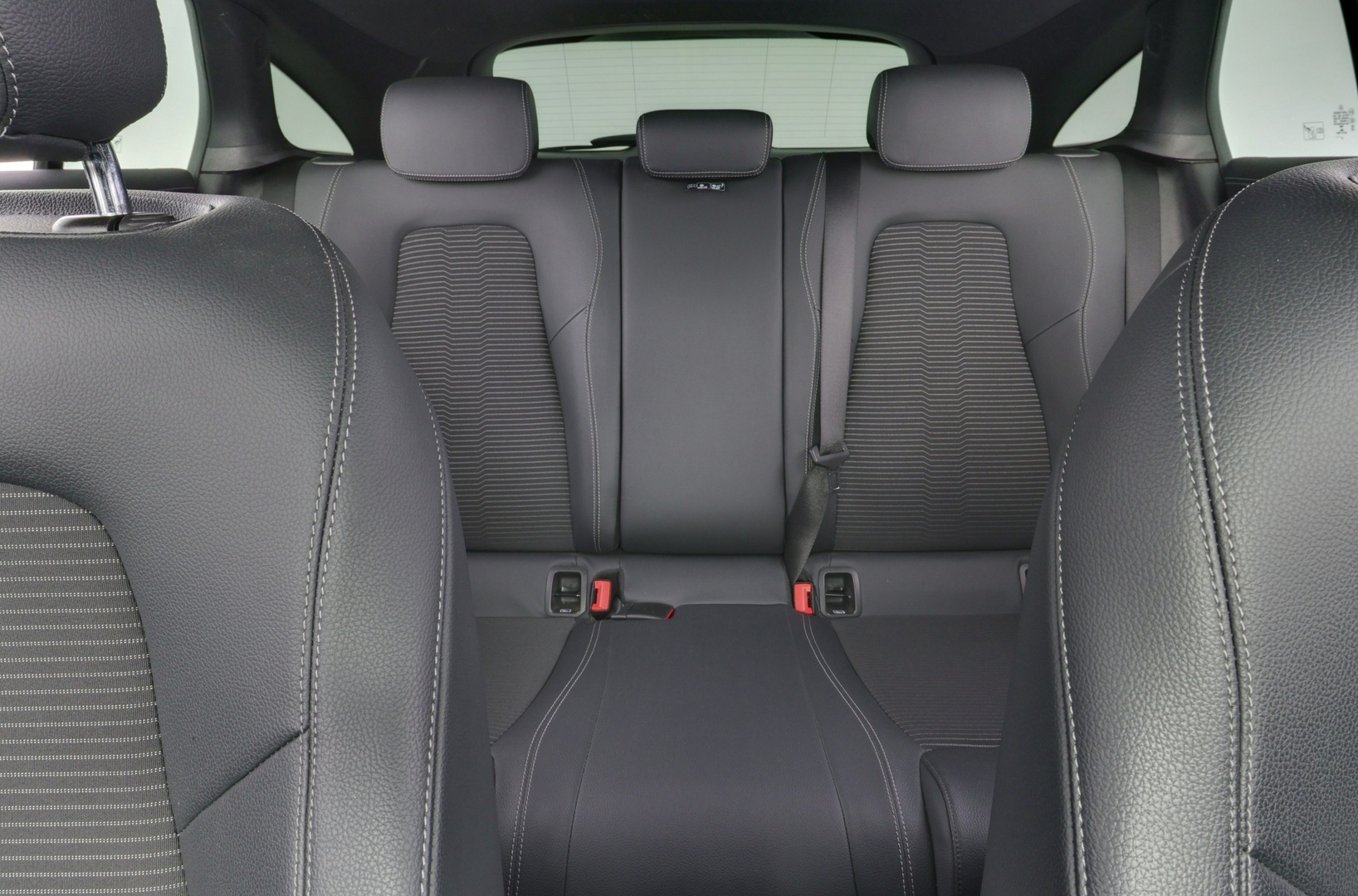 MERCEDES-BENZ CLA 2022