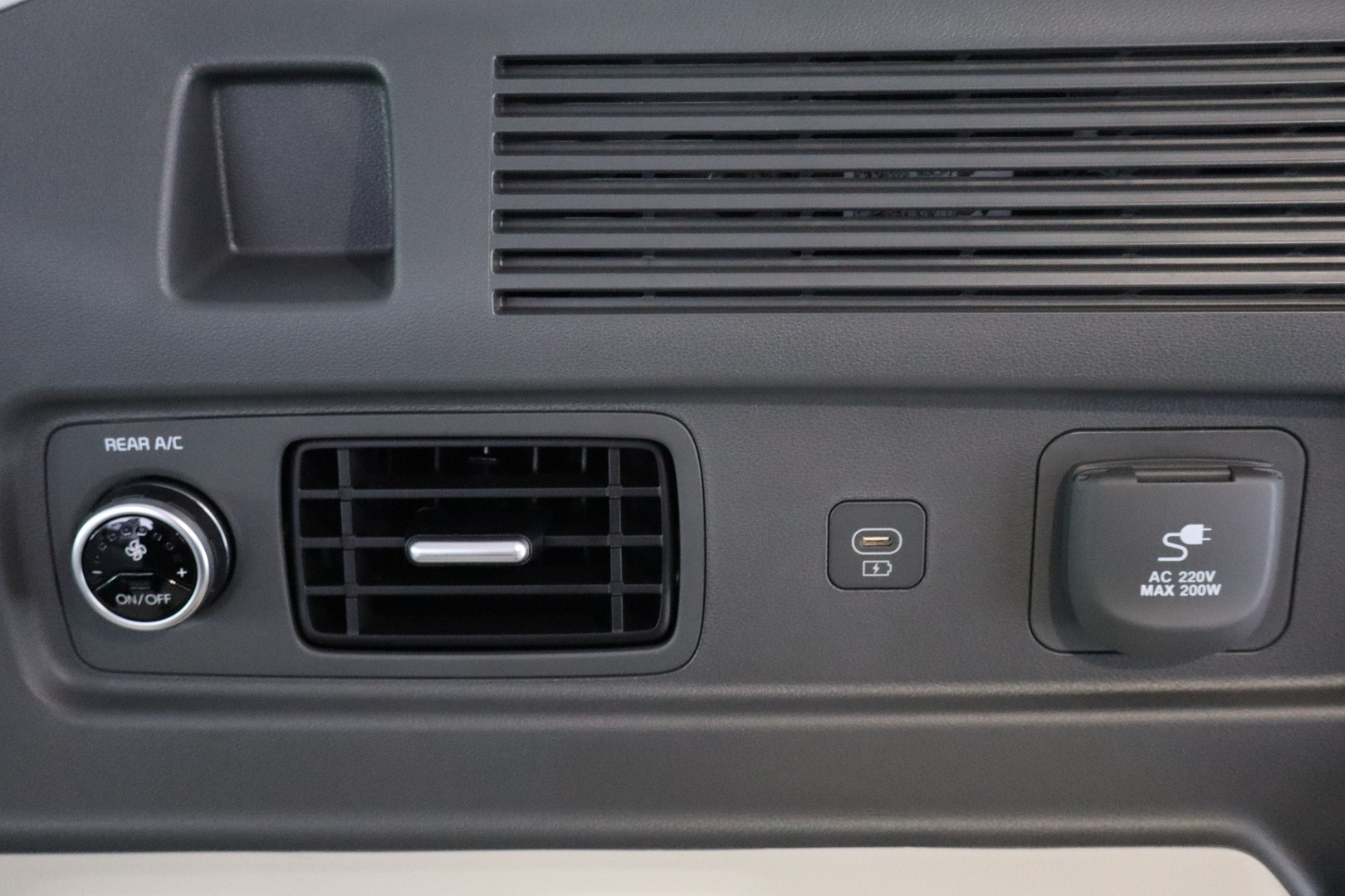 HYUNDAI Santa Fe 2026