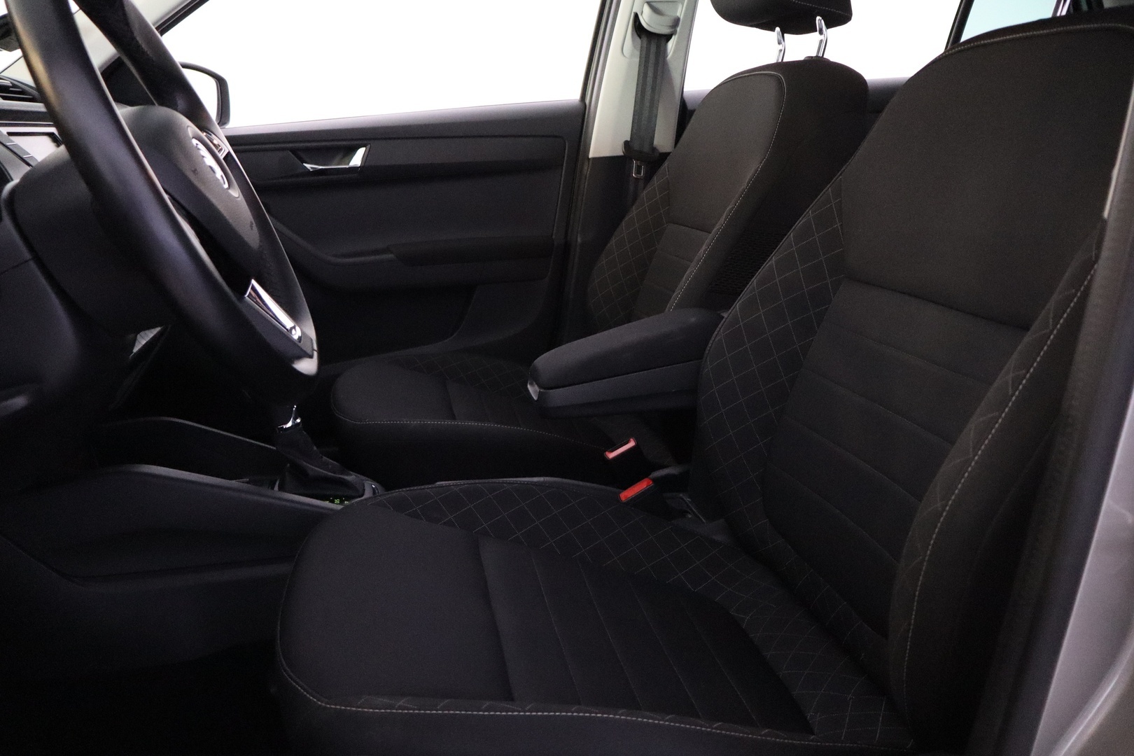 SKODA Fabia 2015
