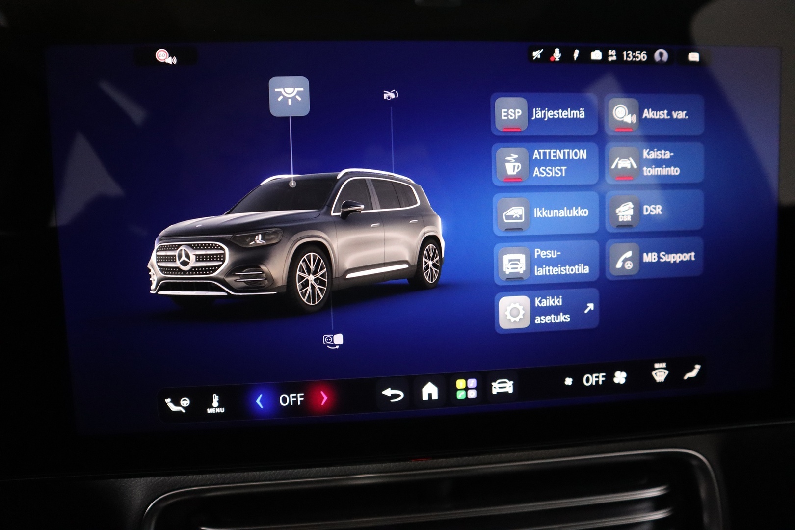 MERCEDES-BENZ GLB 2026