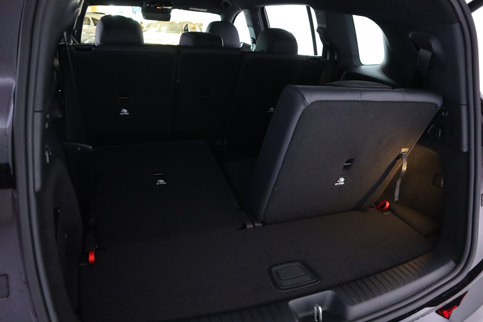 MERCEDES-BENZ GLB 2026