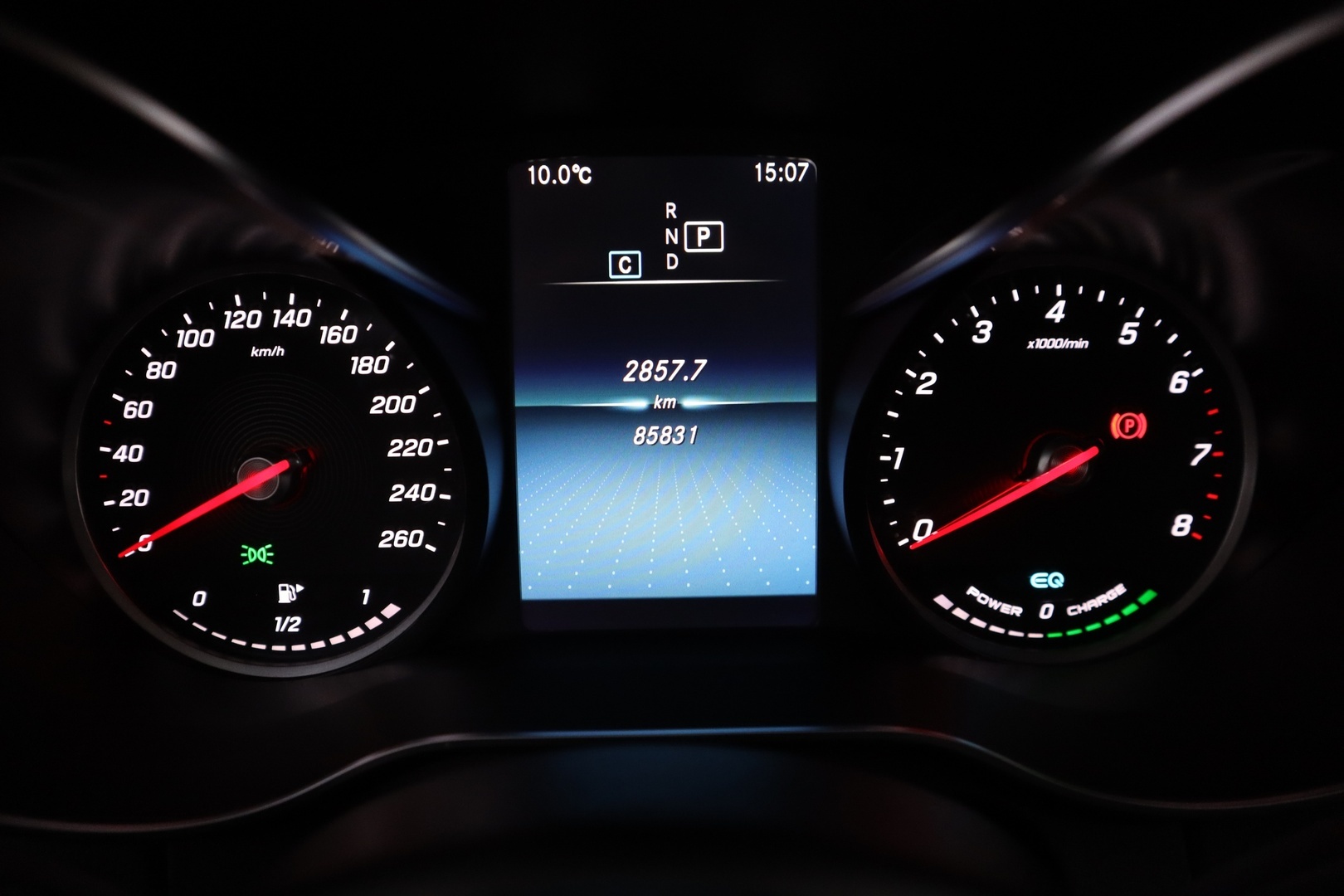 MERCEDES-BENZ C 2021