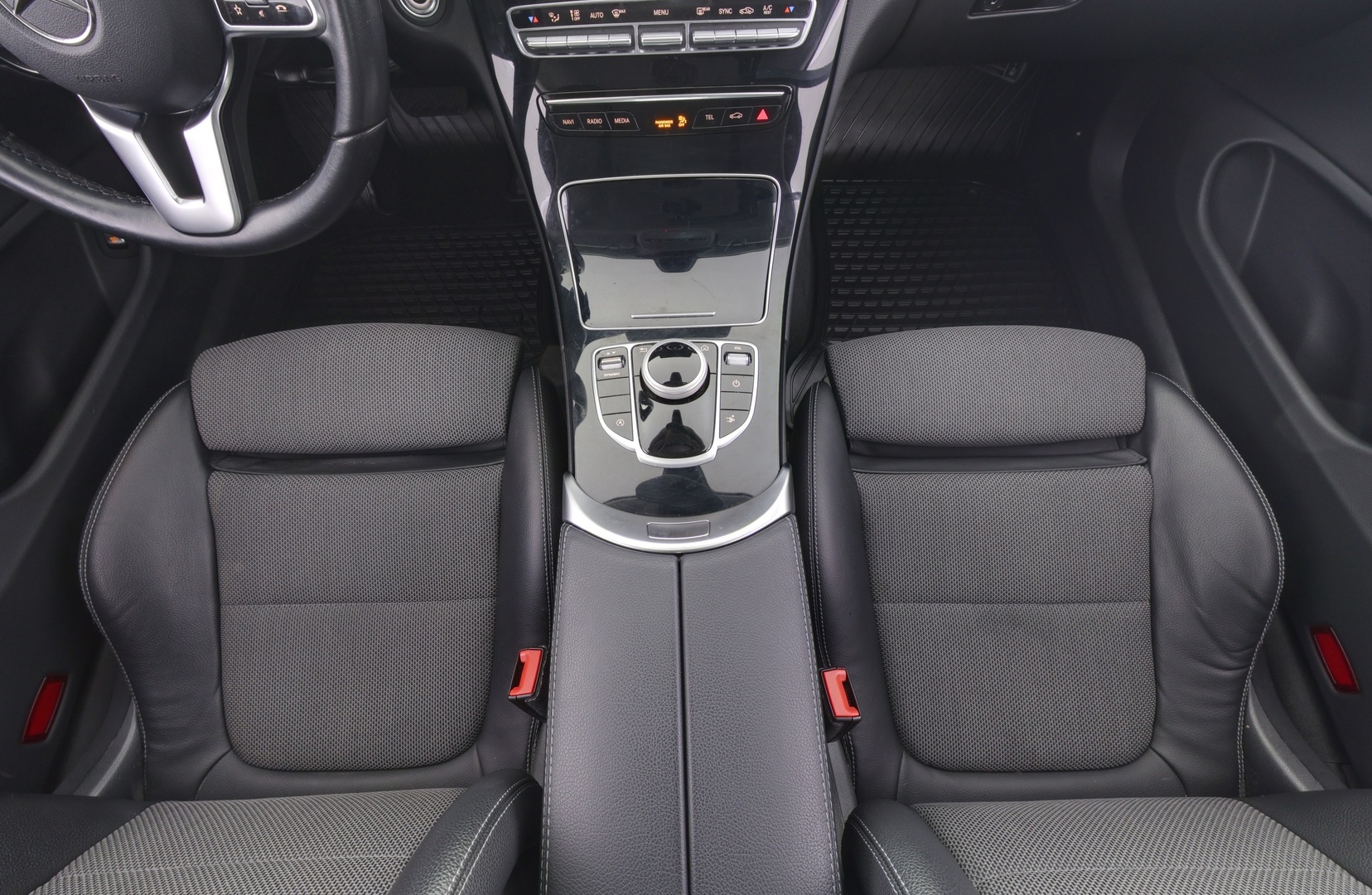 MERCEDES-BENZ C 2021