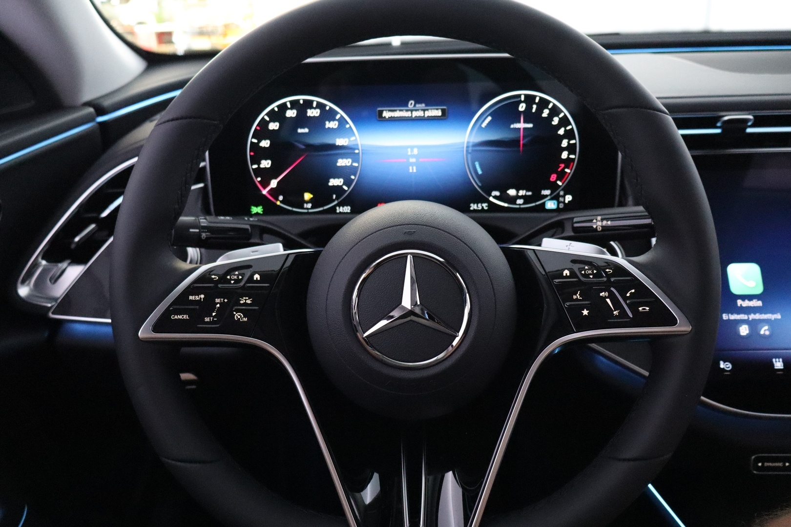 MERCEDES-BENZ E 11