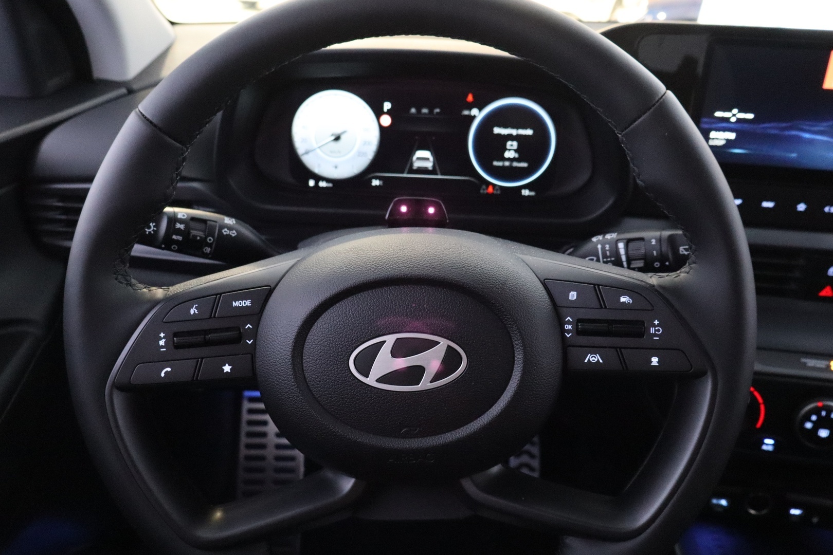 HYUNDAI BAYON Cross 11