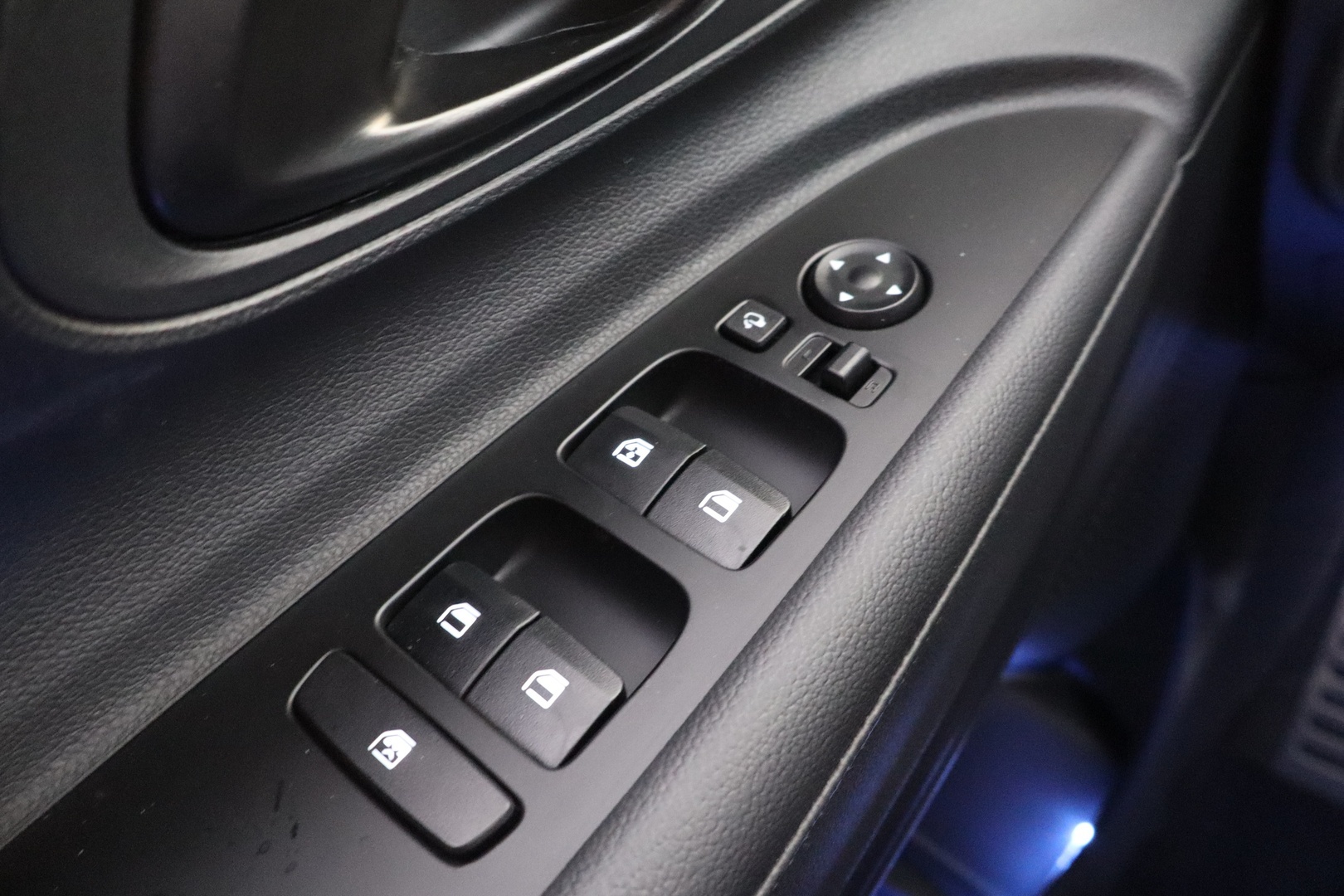 HYUNDAI BAYON Cross 19