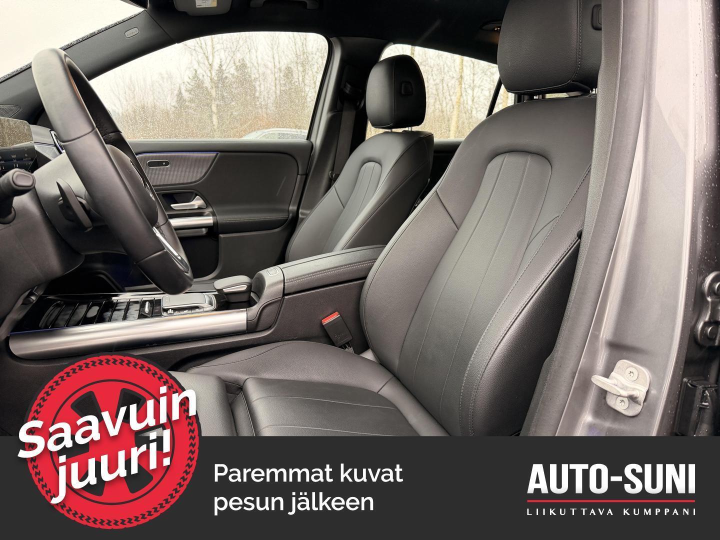 MERCEDES-BENZ EQA 2023