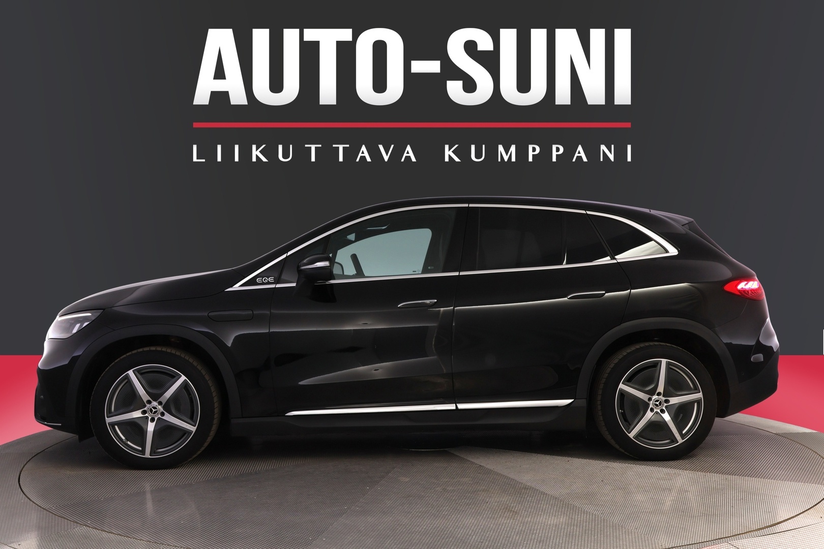 MERCEDES-BENZ EQE SUV 5