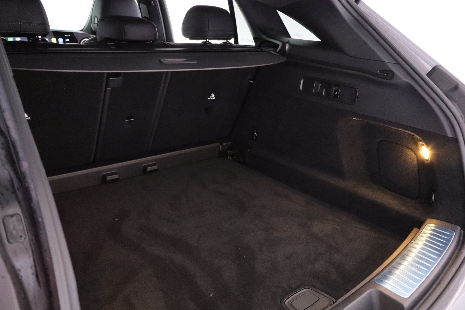 MERCEDES-BENZ GLC 2026