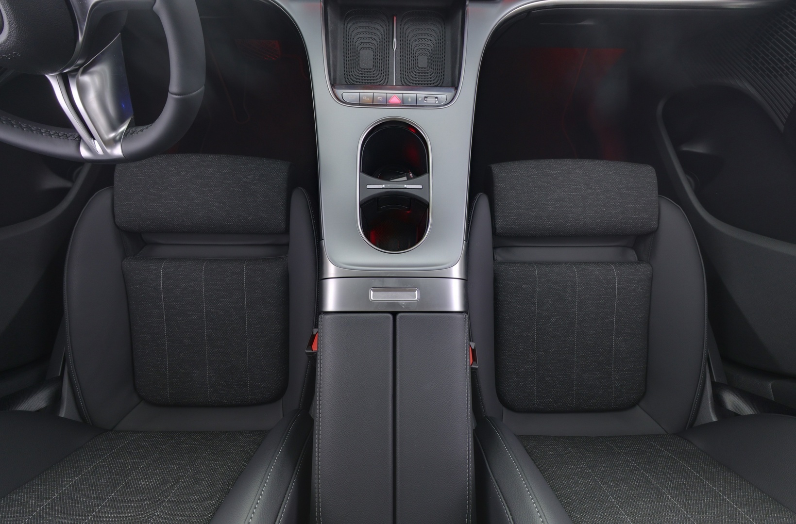 MERCEDES-BENZ GLC 2026