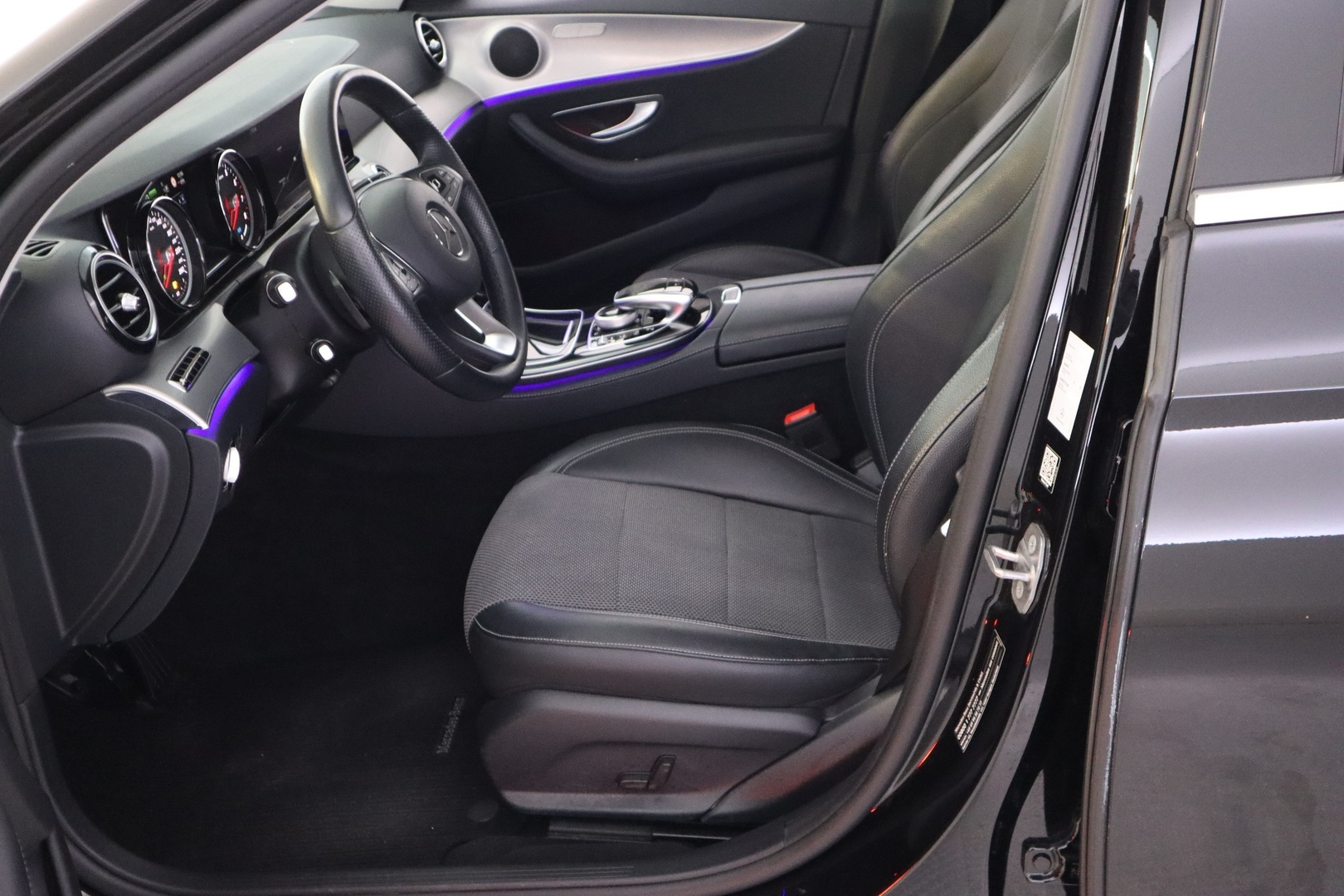 MERCEDES-BENZ E 2018