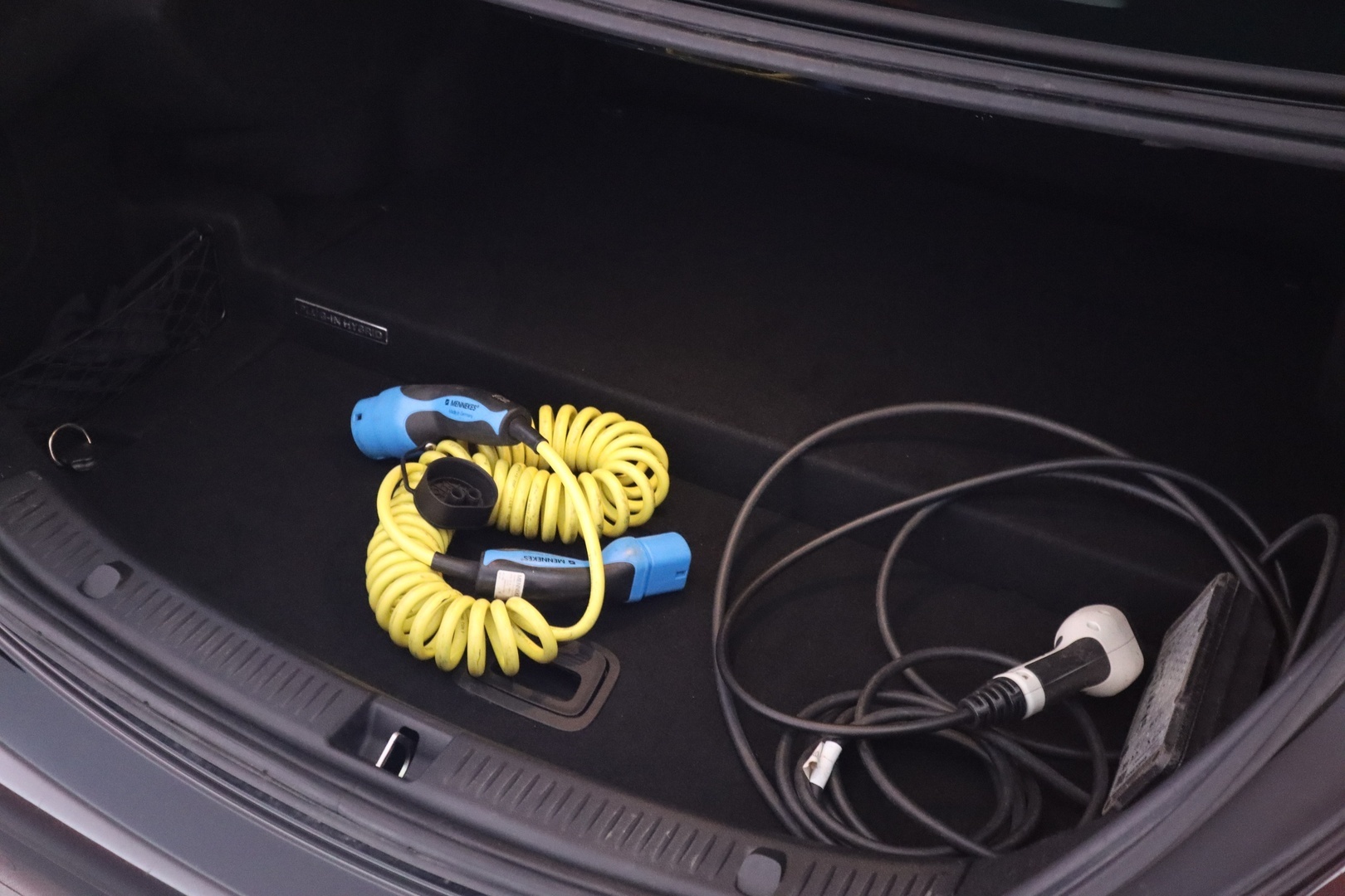 MERCEDES-BENZ E 2018